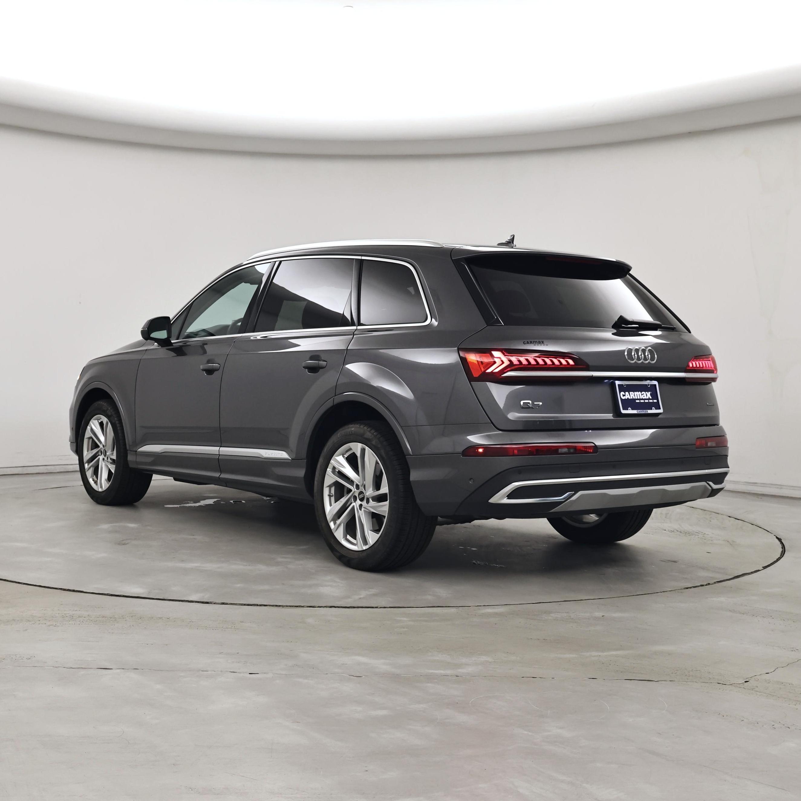Thumbnail: 2023 Audi Q7 - 2