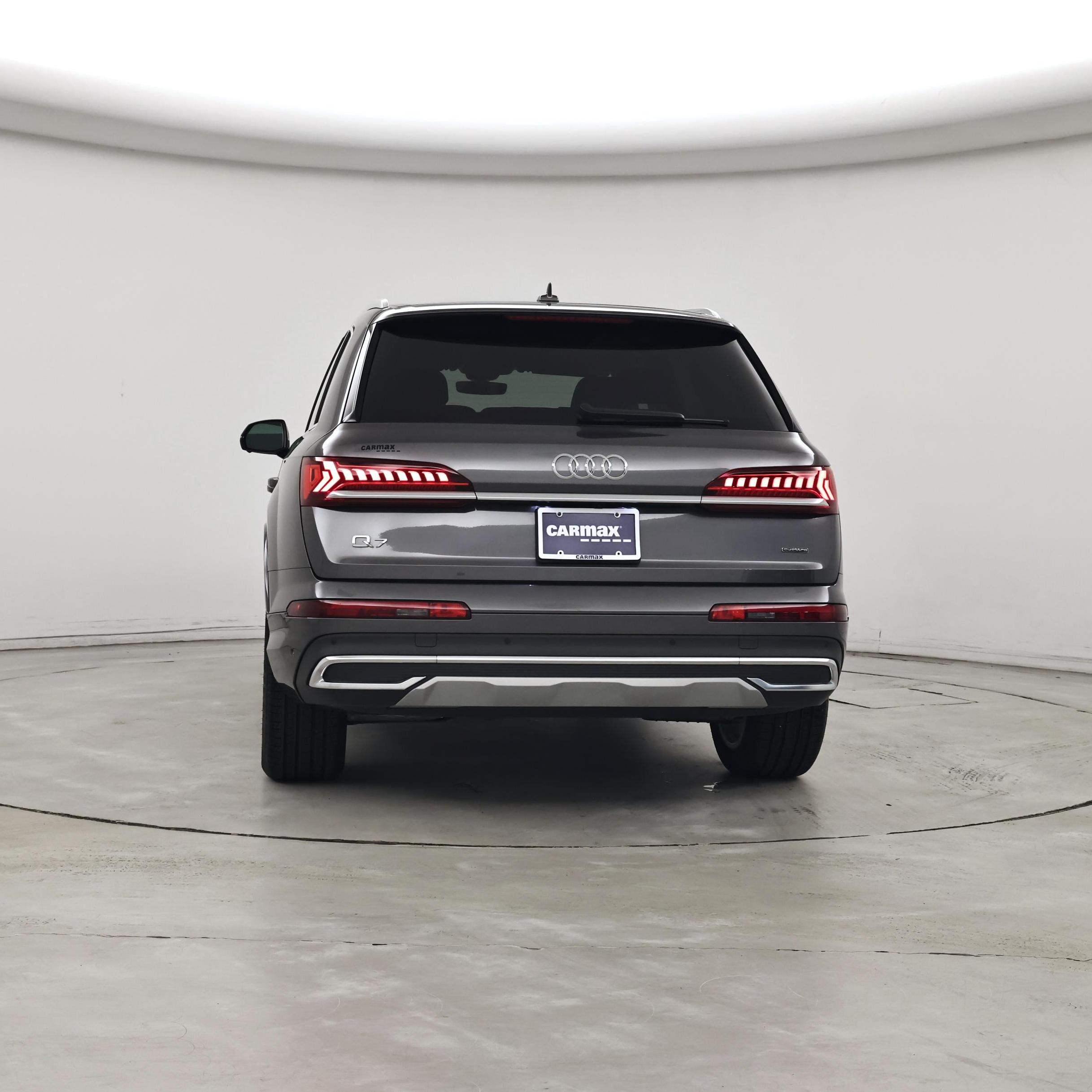 Thumbnail: 2023 Audi Q7 - 6