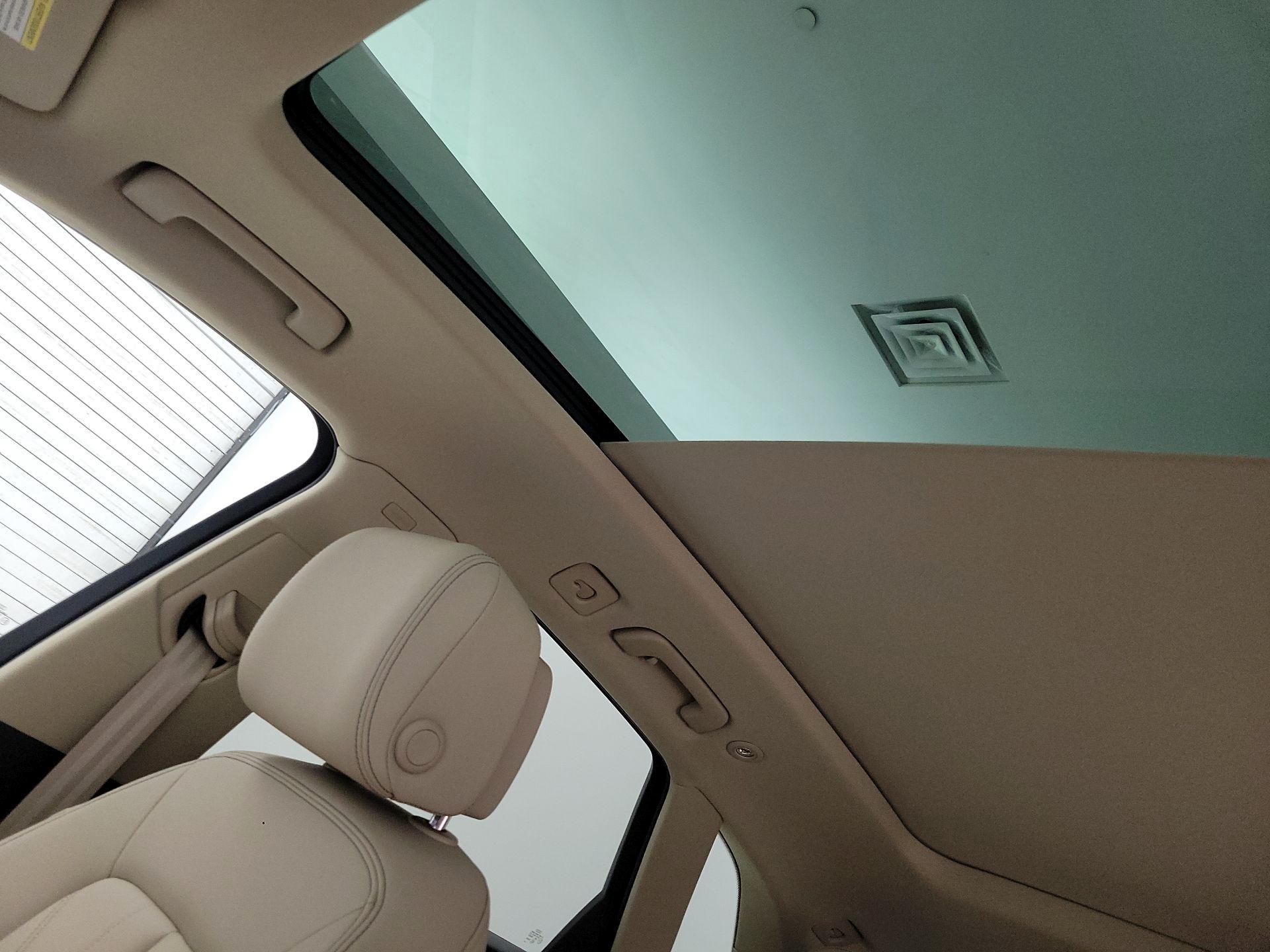 Thumbnail: 2023 Audi Q5 - 20