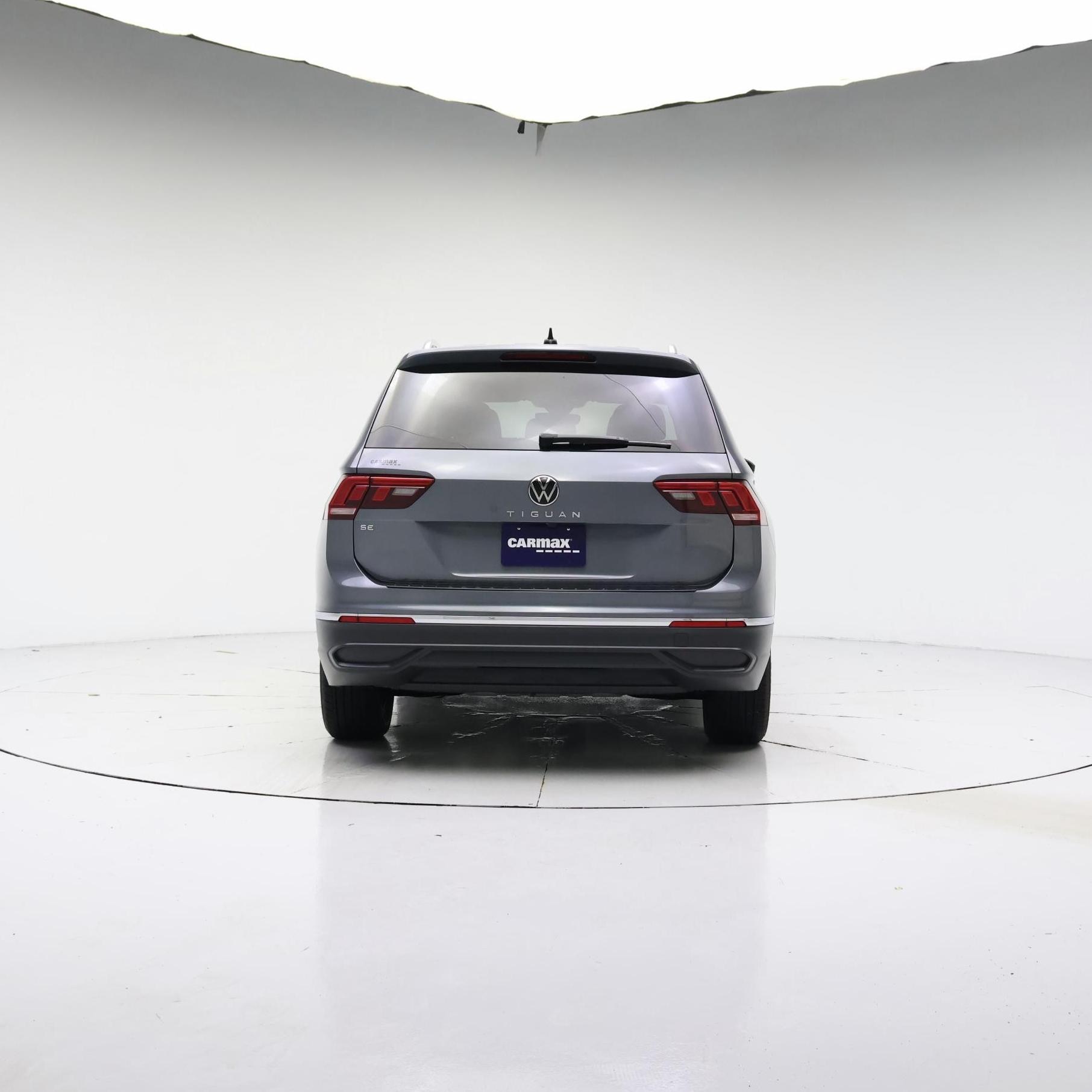 Thumbnail: 2023 Volkswagen Tiguan - 6