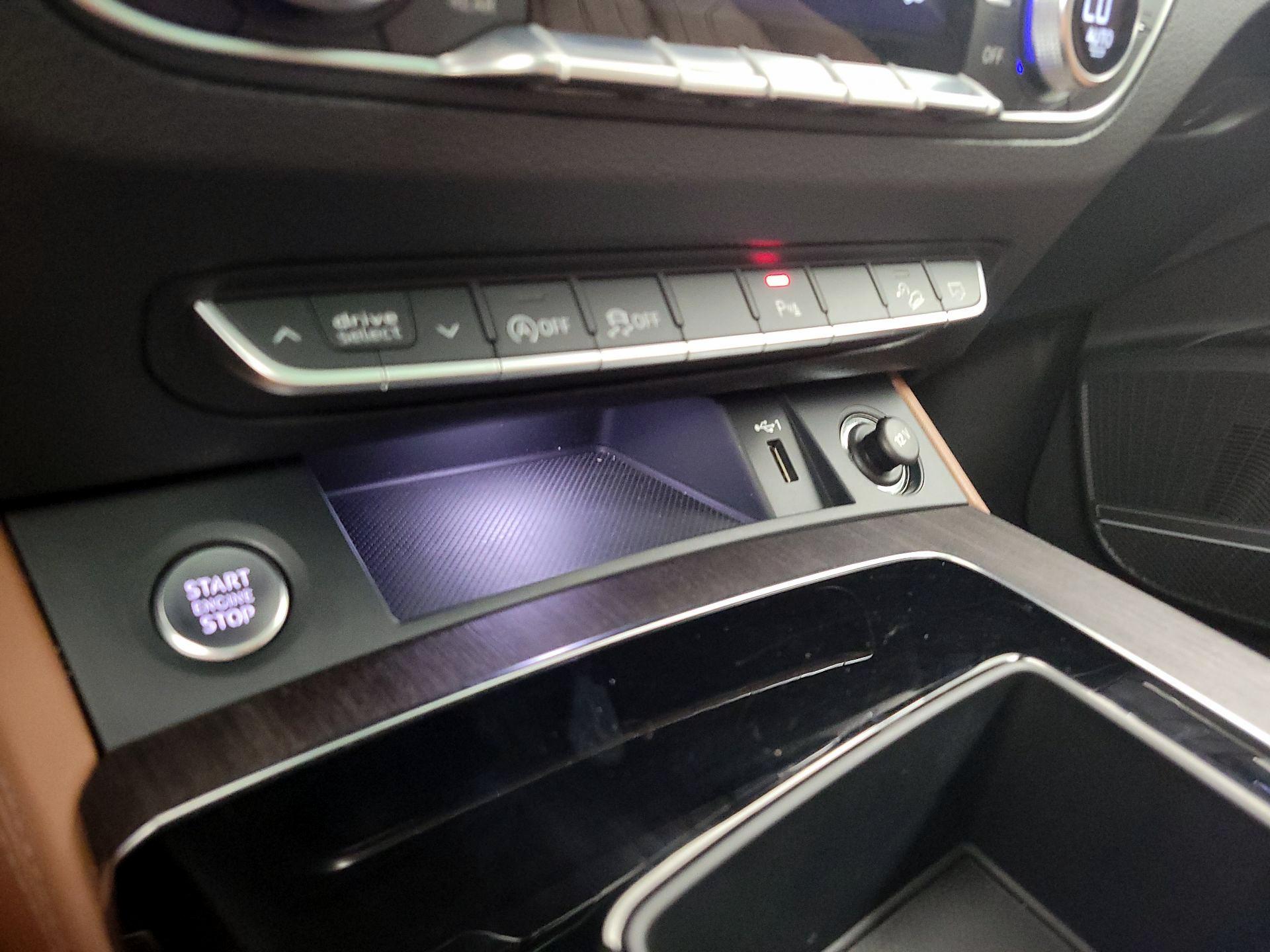 Thumbnail: 2023 Audi Q5 - 18