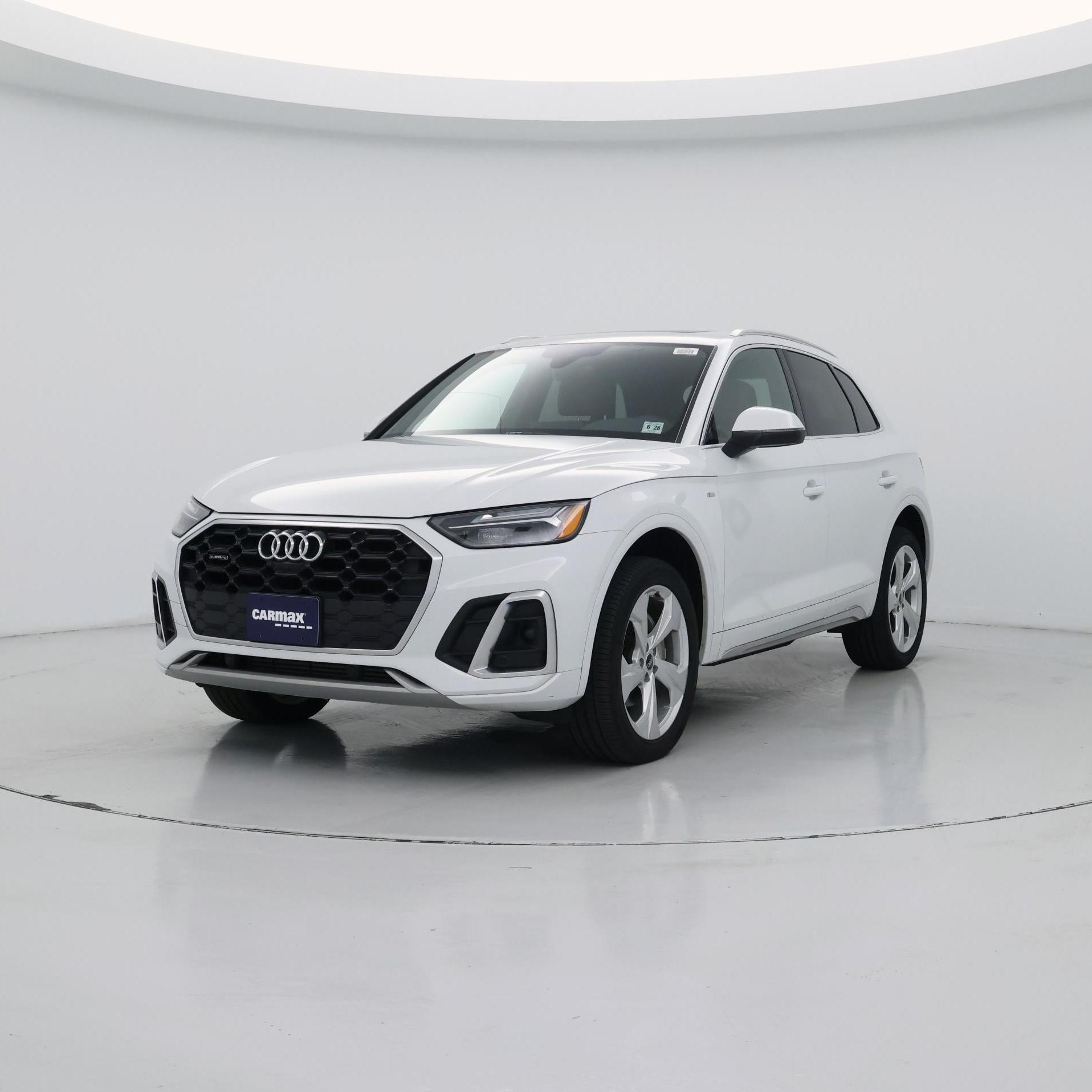 Thumbnail: 2023 Audi Q5 - 4