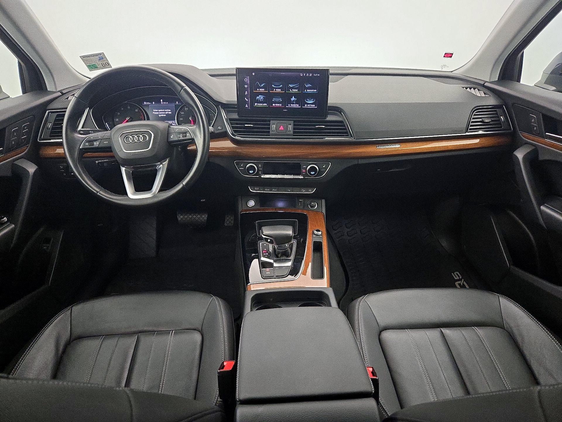 Thumbnail: 2023 Audi Q5 - 9
