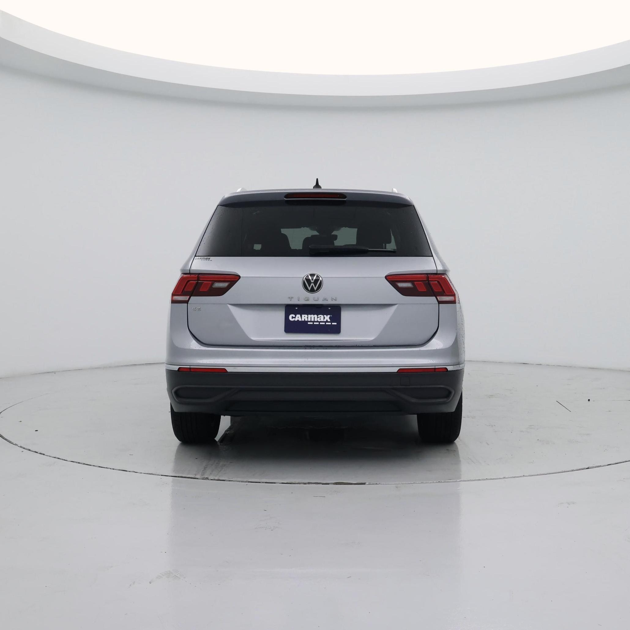 Thumbnail: 2023 Volkswagen Tiguan - 6