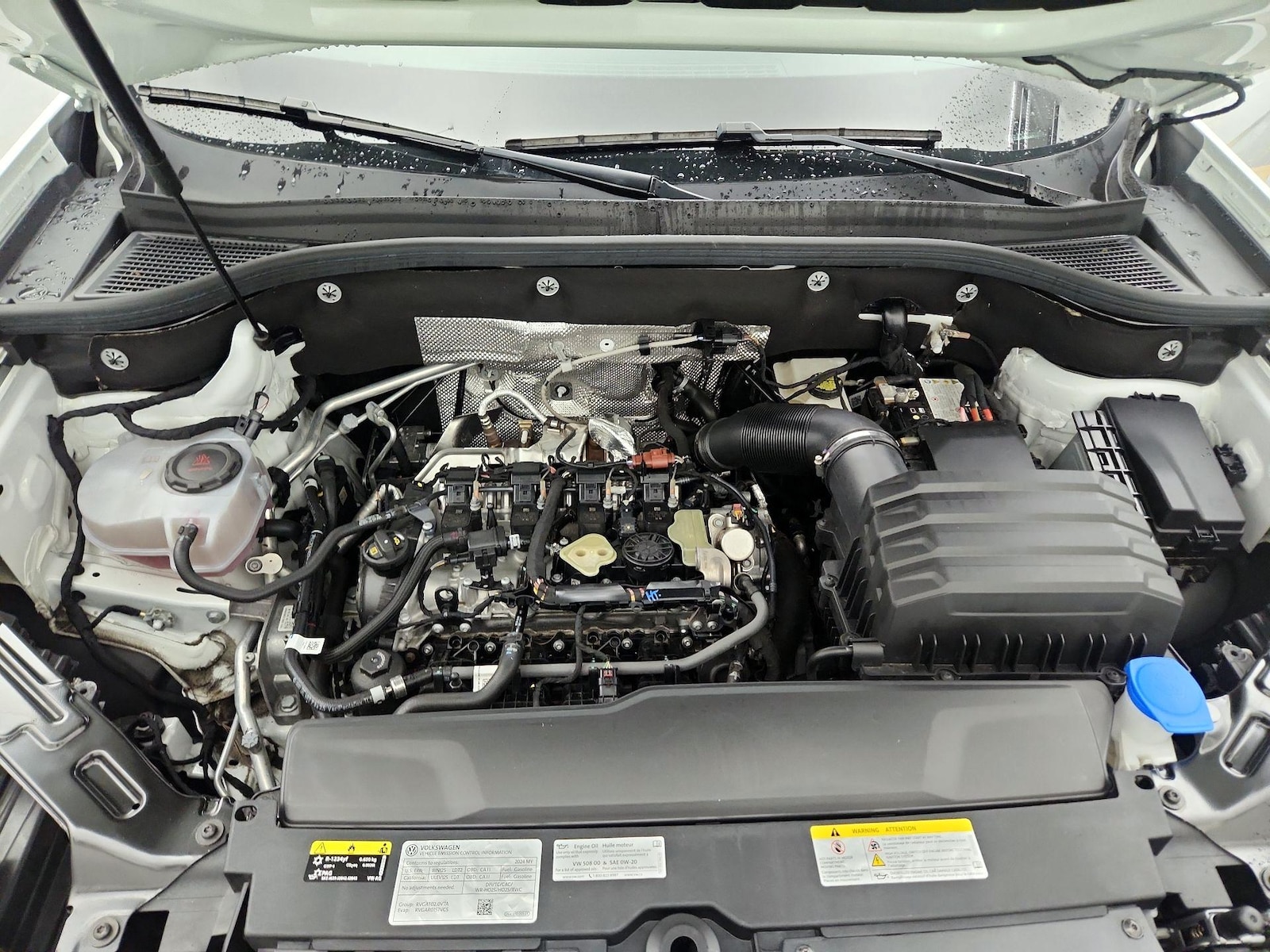 2024 Volkswagen Atlas SE w/Tech - Photo 23