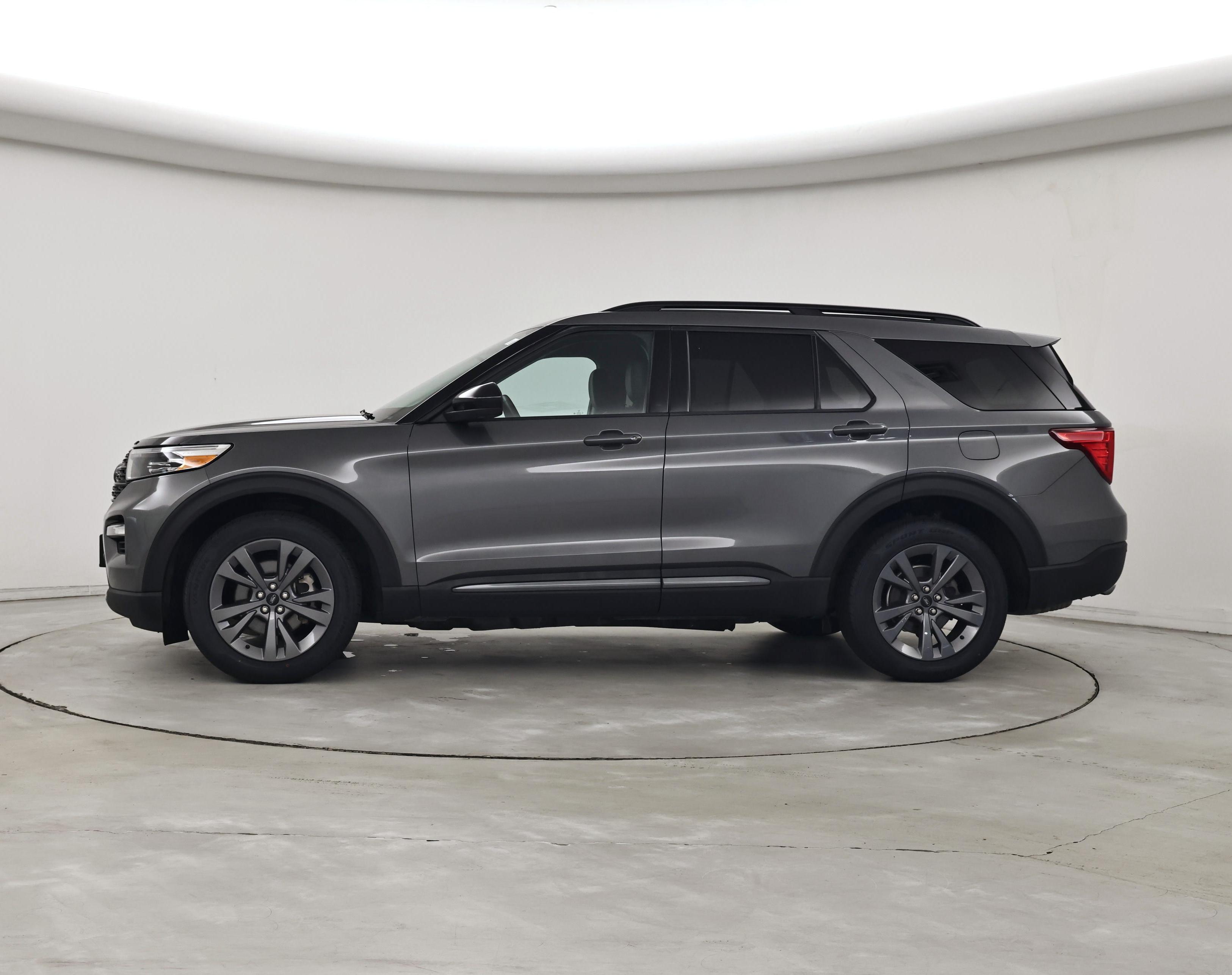 Thumbnail: 2023 Ford Explorer - 3