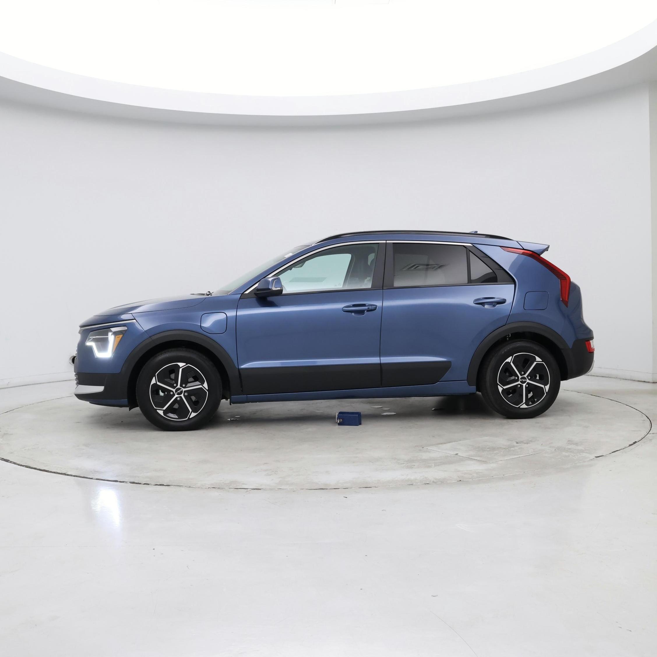 Thumbnail: 2024 Kia Niro - 2