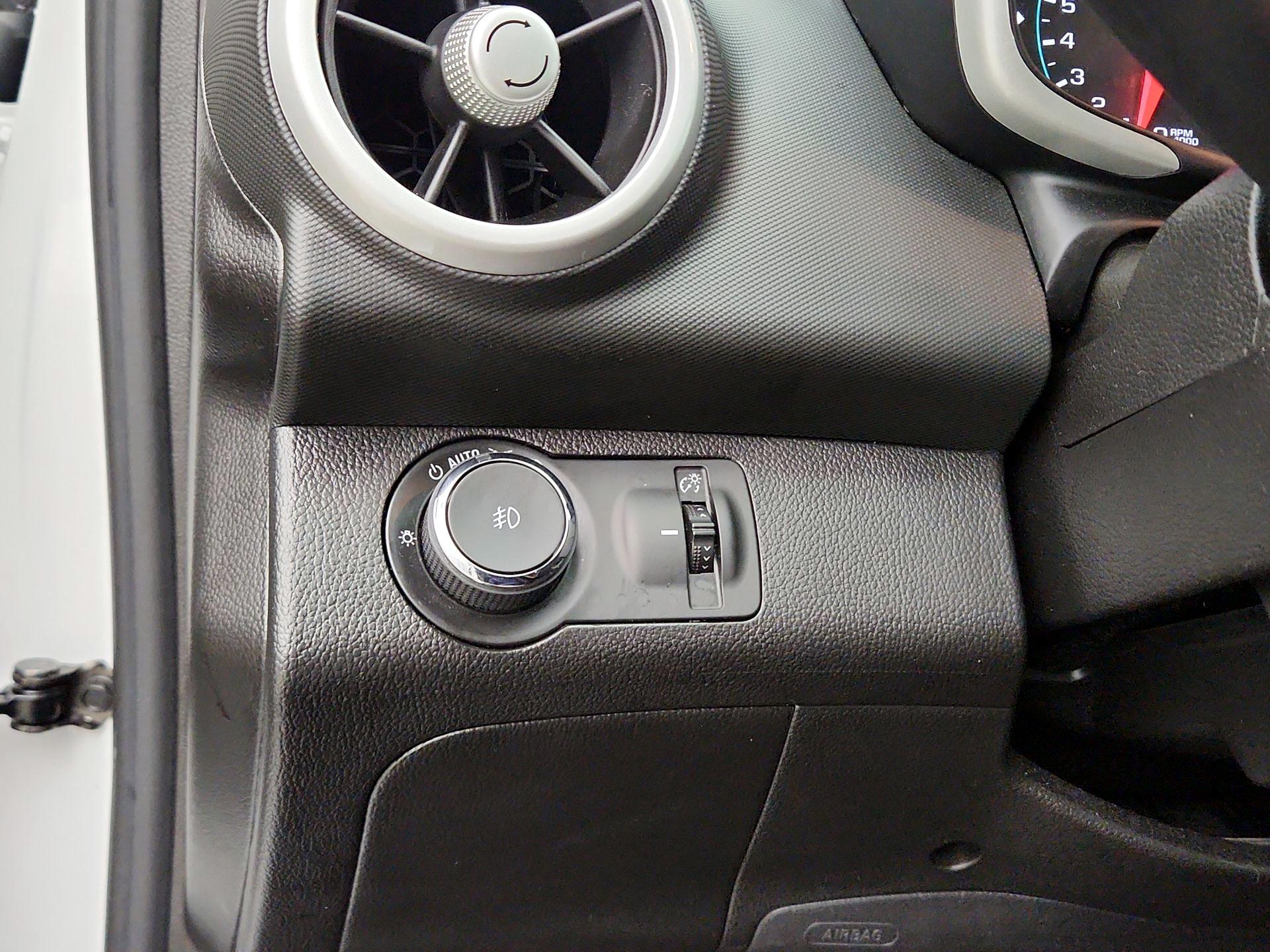 Thumbnail: 2017 Chevrolet Sonic - 13