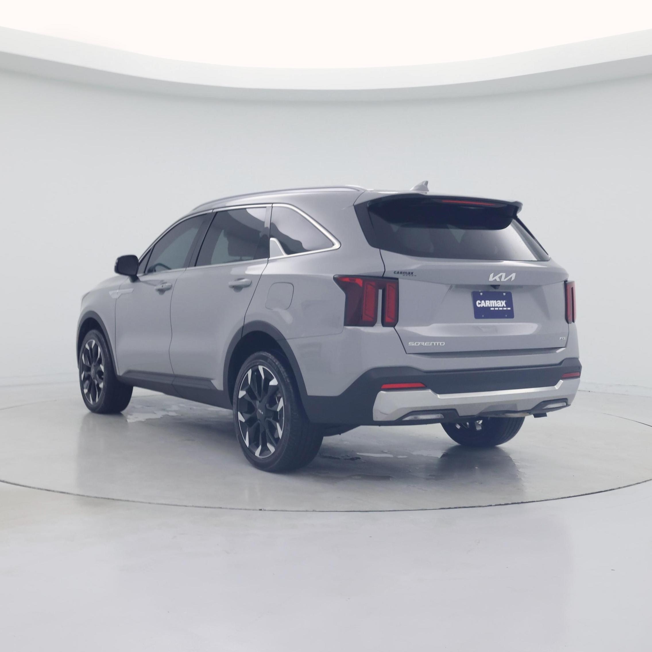 Thumbnail: 2025 Kia Sorento - 2