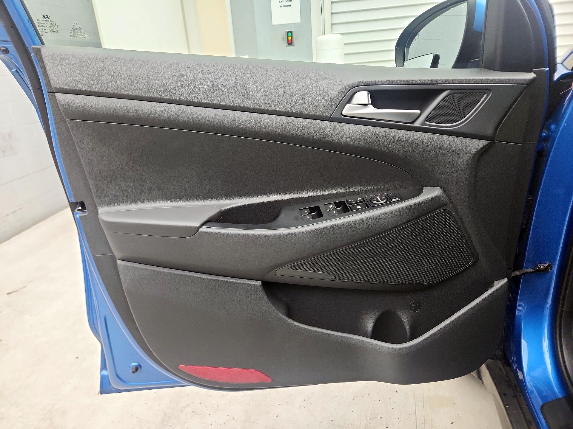 Thumbnail: 2021 Hyundai Tucson - 12