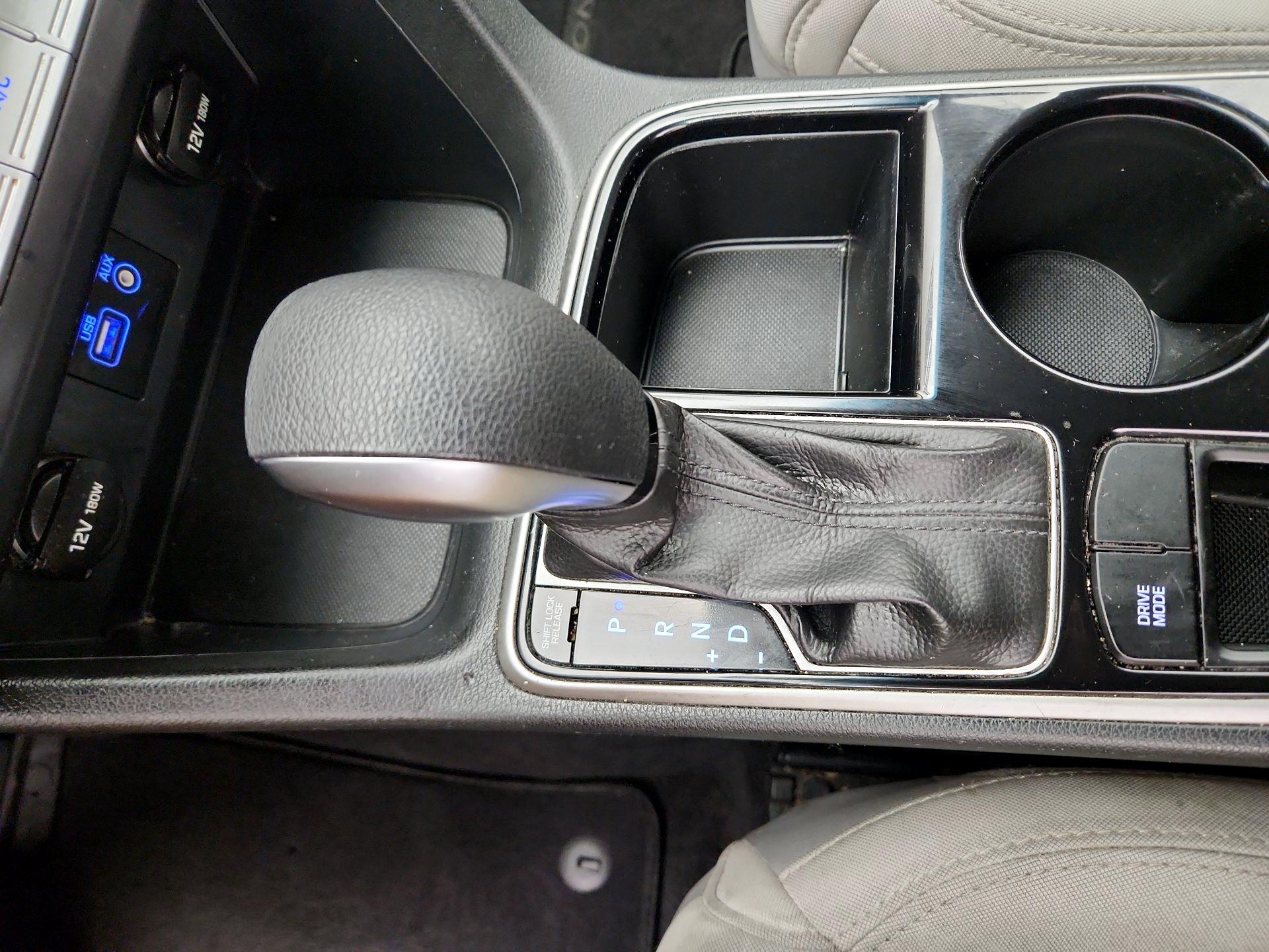 Thumbnail: 2018 Hyundai Sonata - 17
