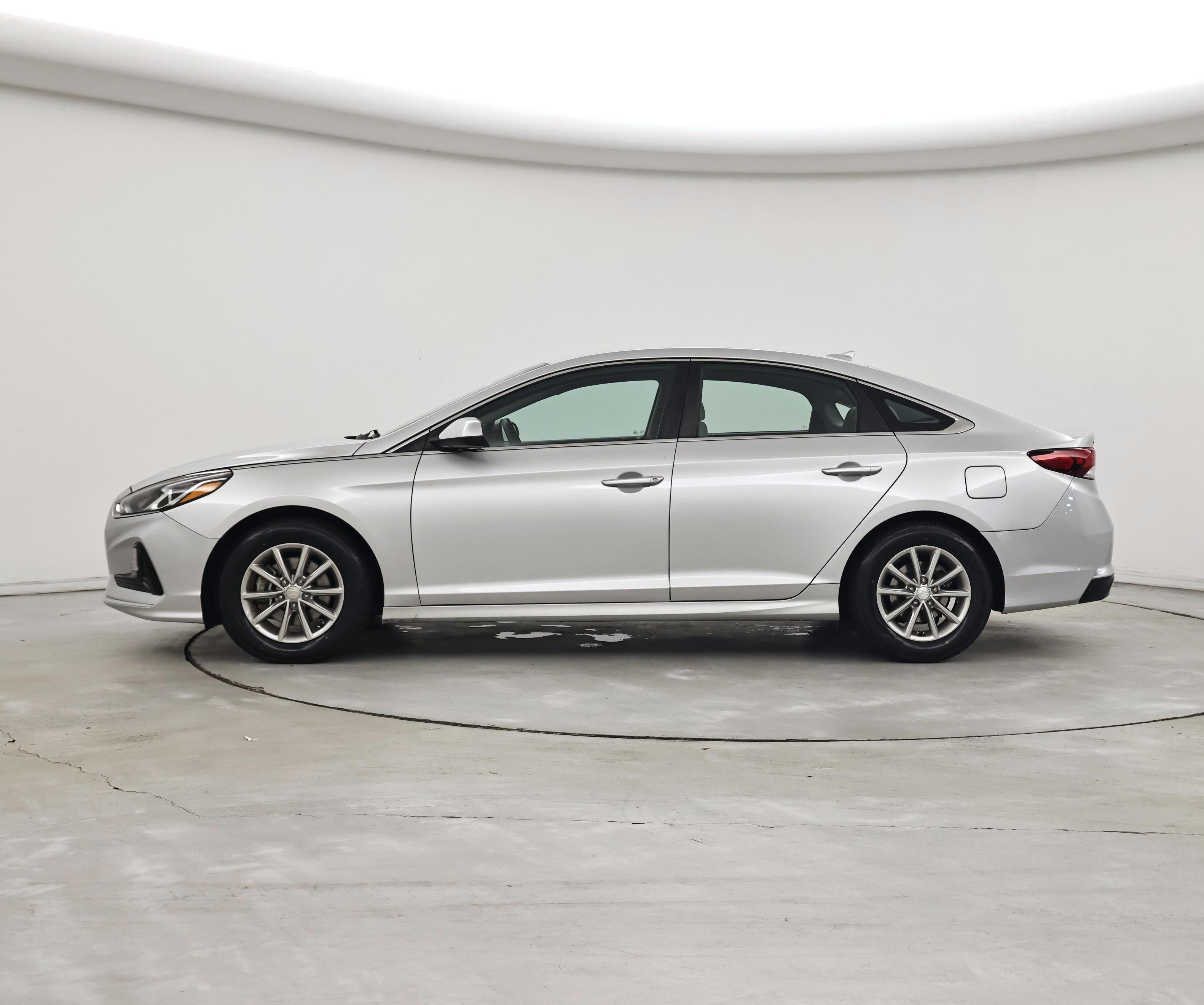 Thumbnail: 2018 Hyundai Sonata - 3