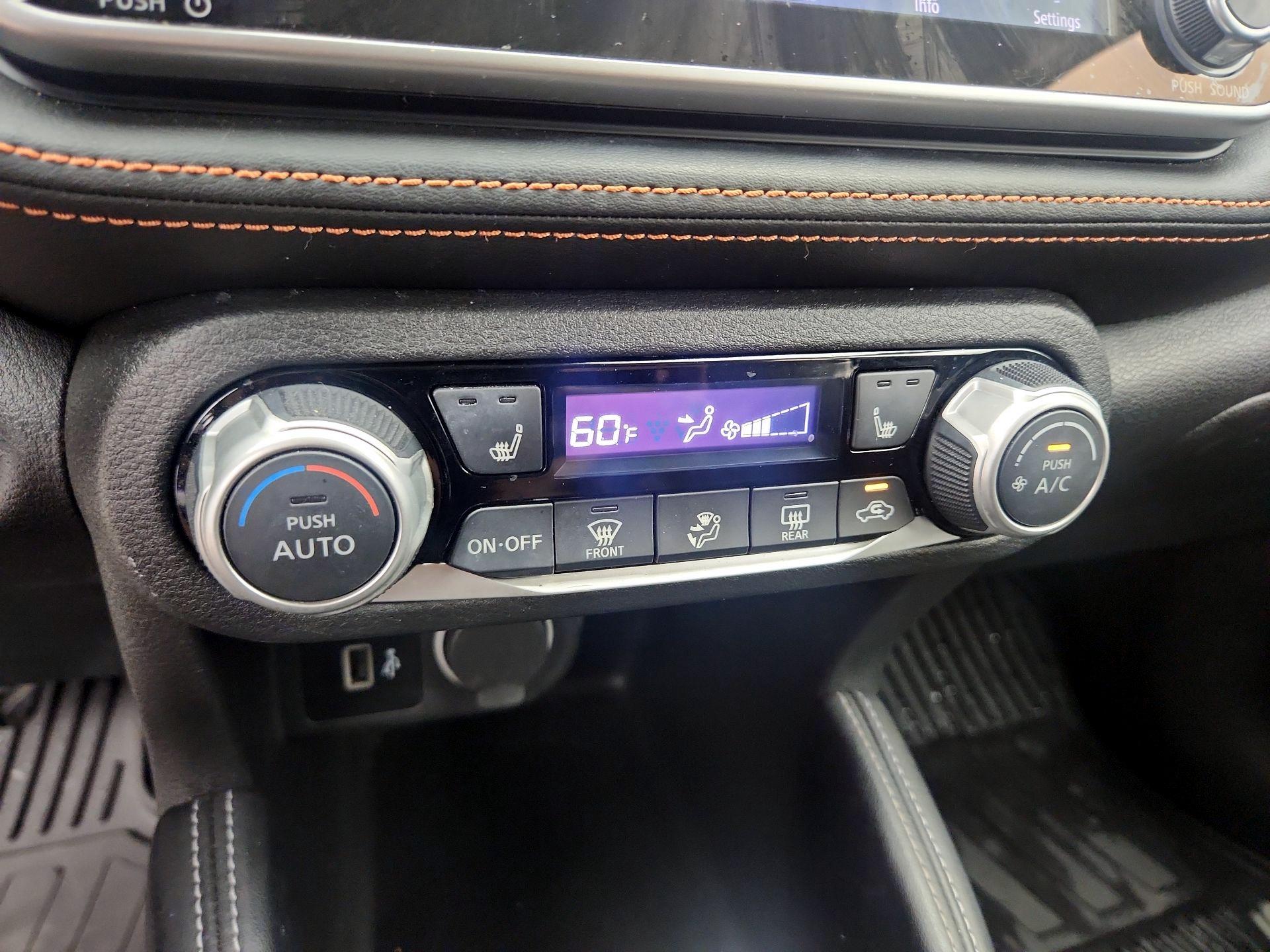 Thumbnail: 2020 Nissan Kicks - 15