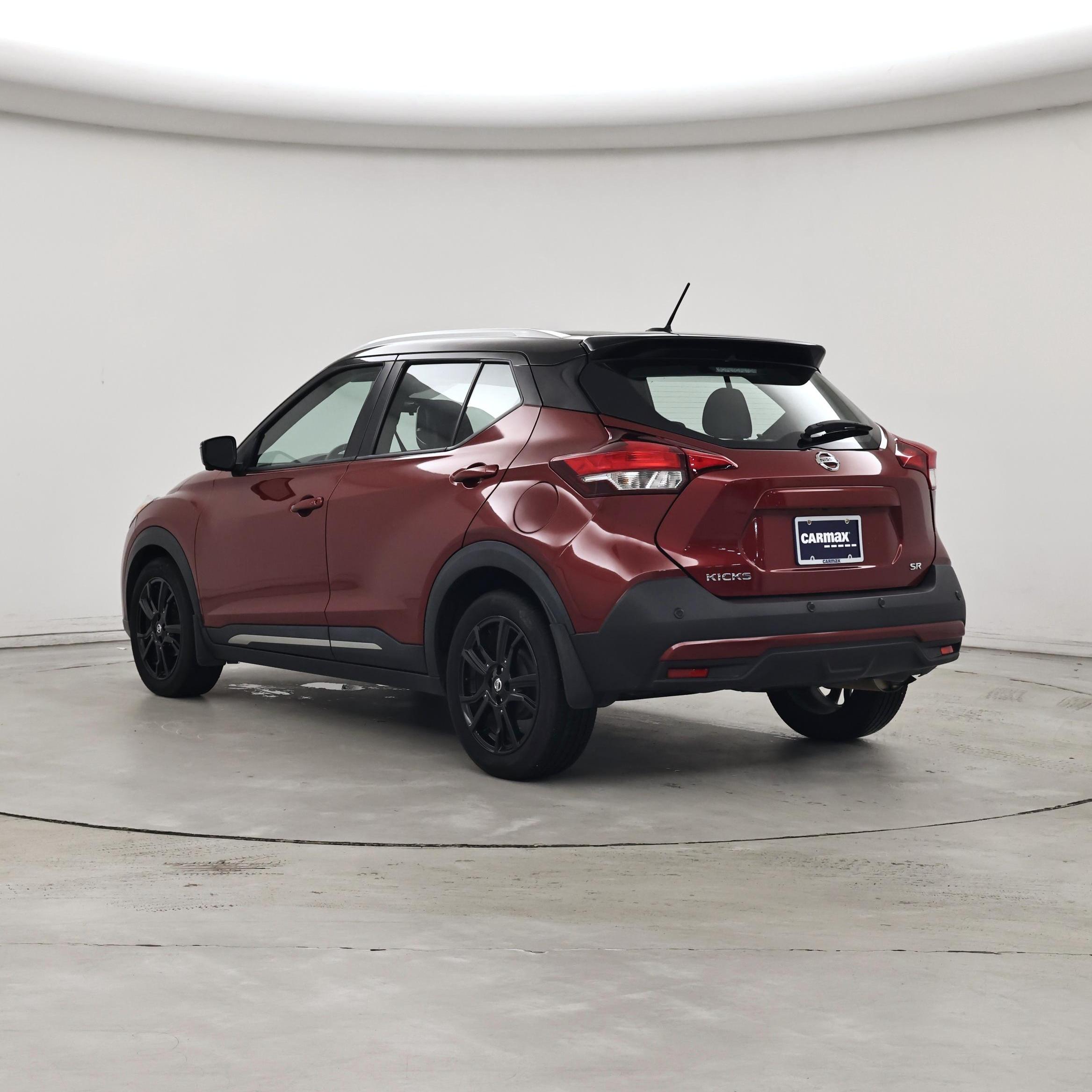 Thumbnail: 2020 Nissan Kicks - 2