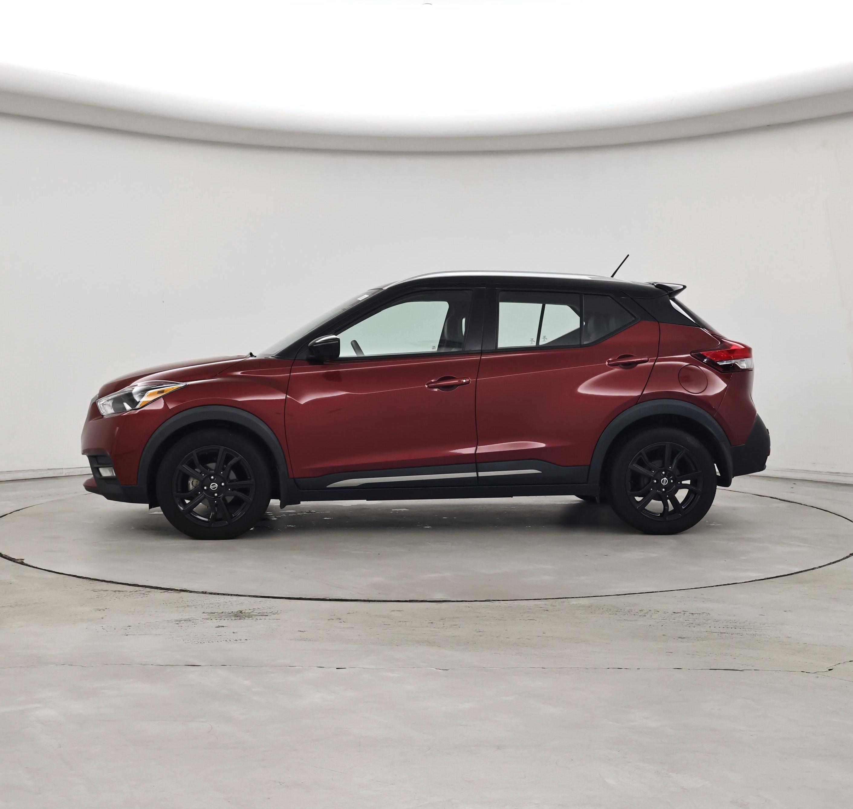 Thumbnail: 2020 Nissan Kicks - 3
