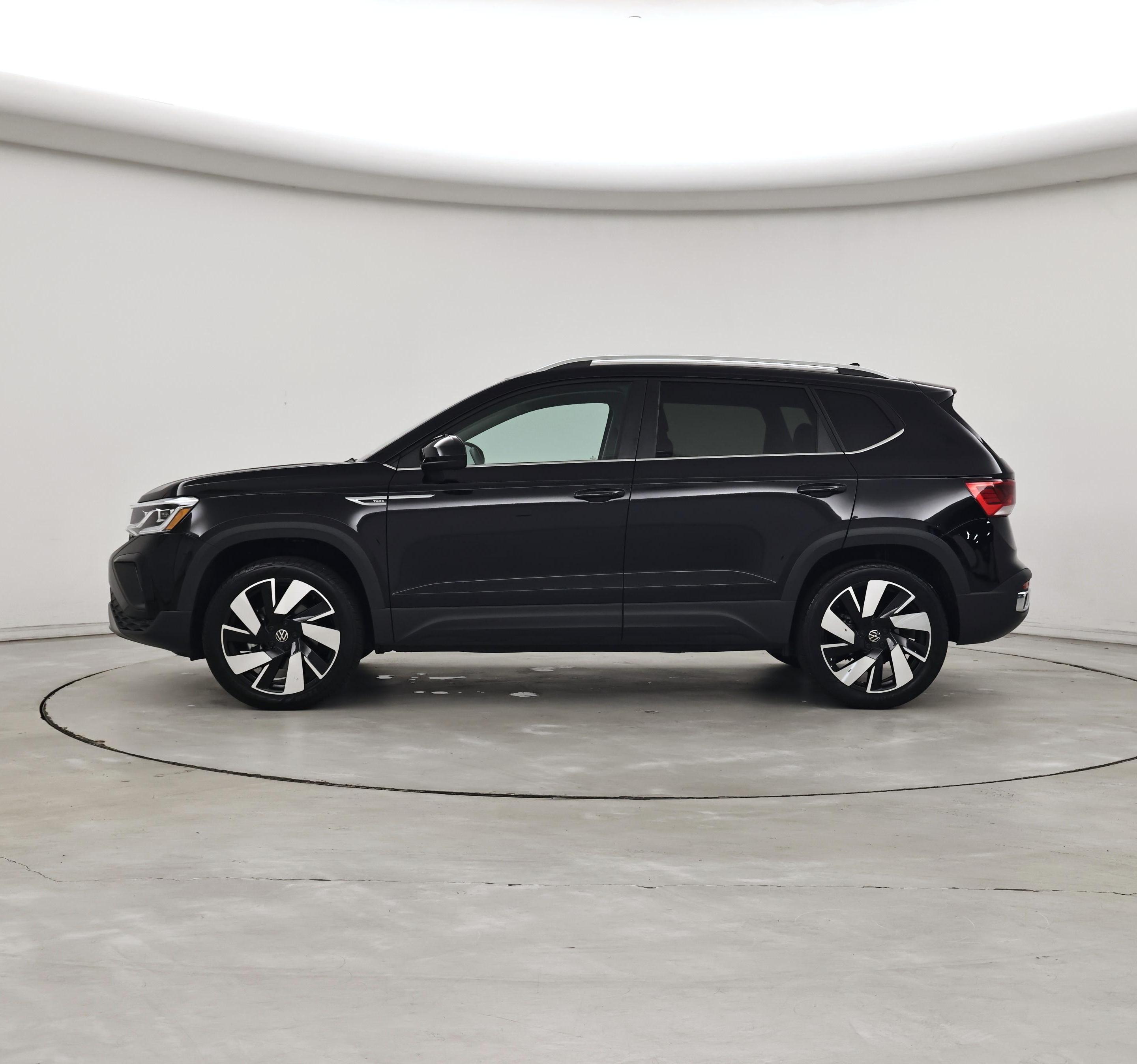 Thumbnail: 2024 Volkswagen Taos - 3