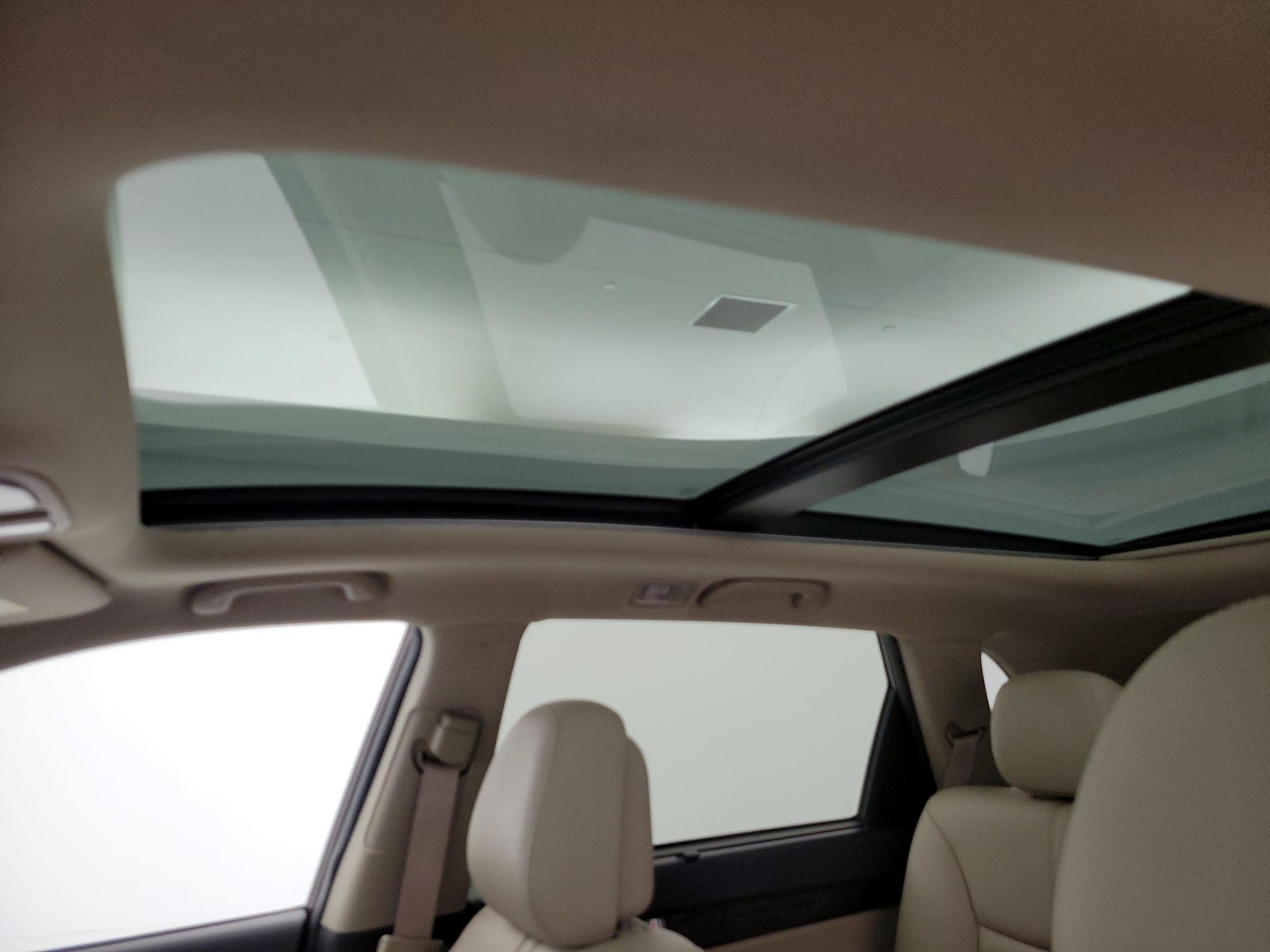 Thumbnail: 2015 Kia Sorento - 20