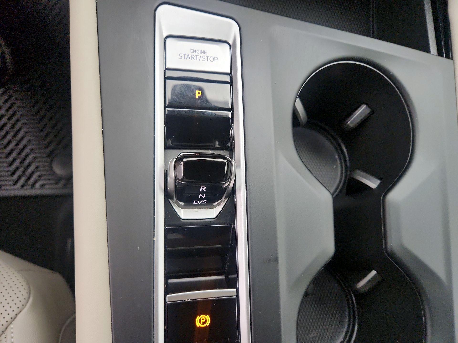 Thumbnail: 2025 Volkswagen Atlas - 17