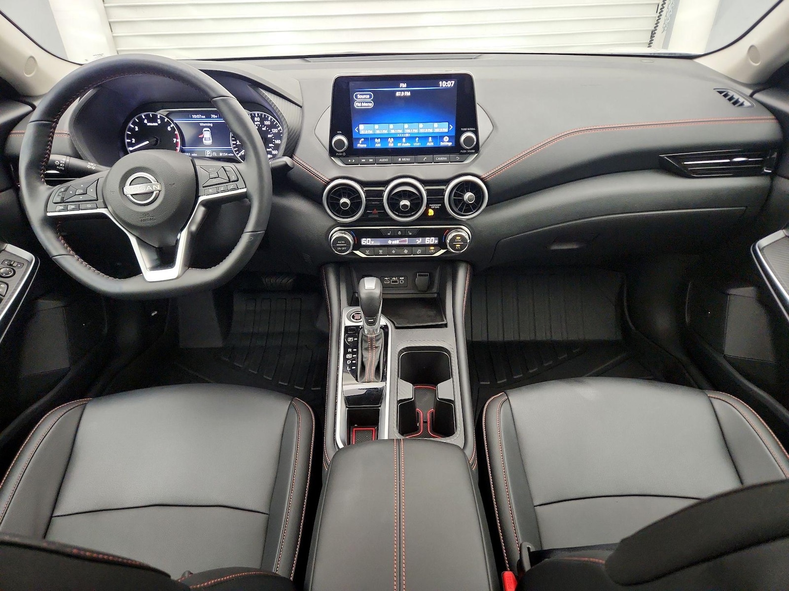2025 Nissan Sentra SR - Photo 10