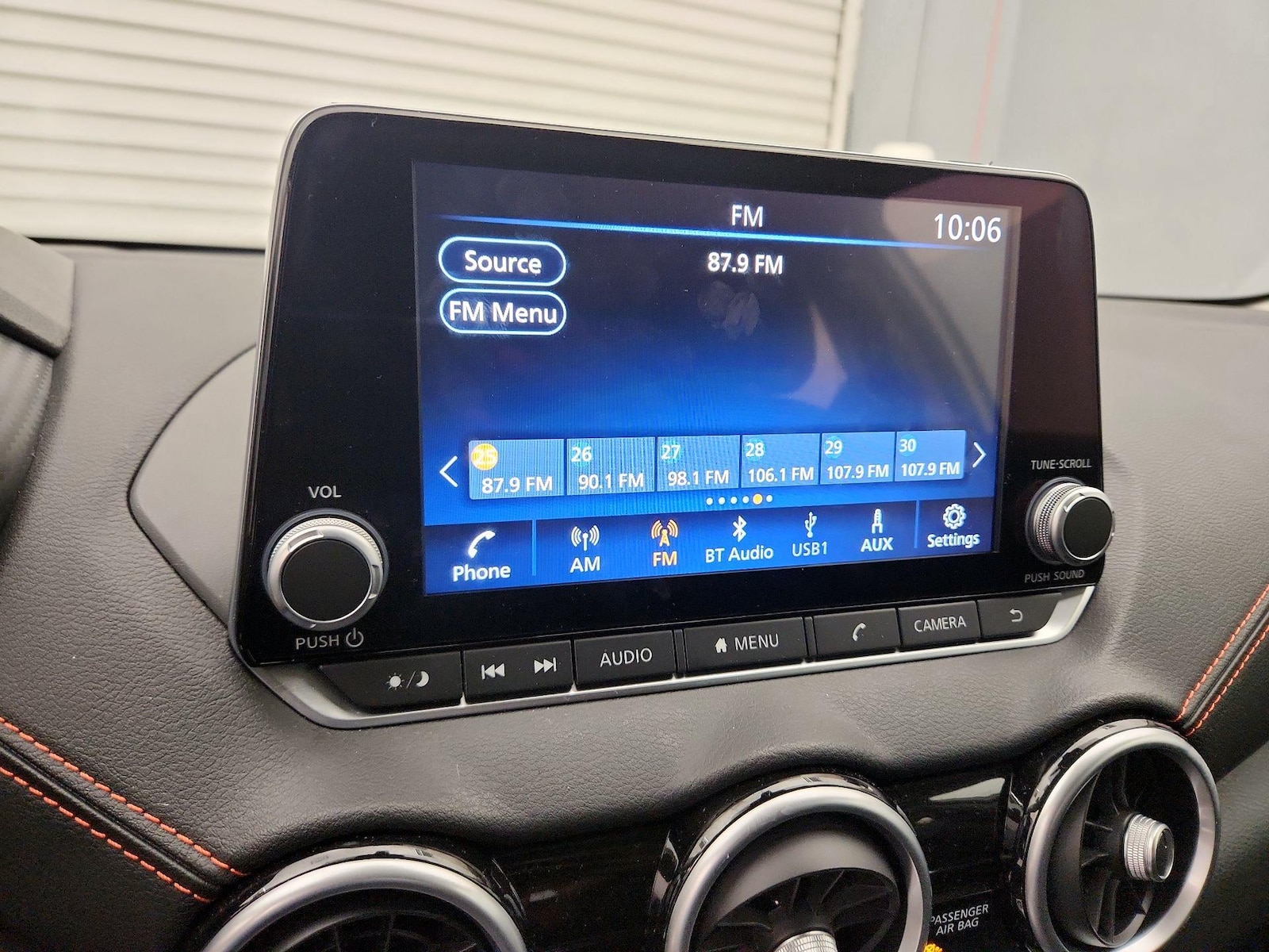 2025 Nissan Sentra SR - Photo 16