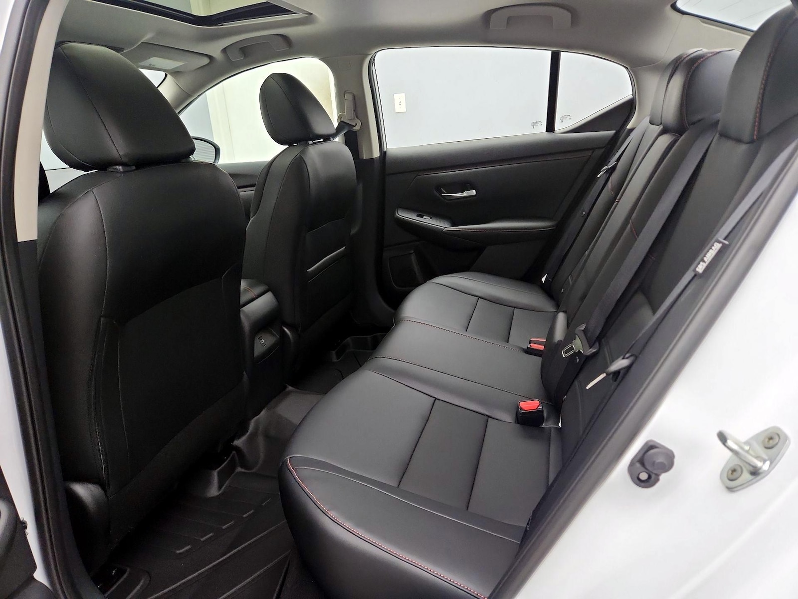 2025 Nissan Sentra SR - Photo 21