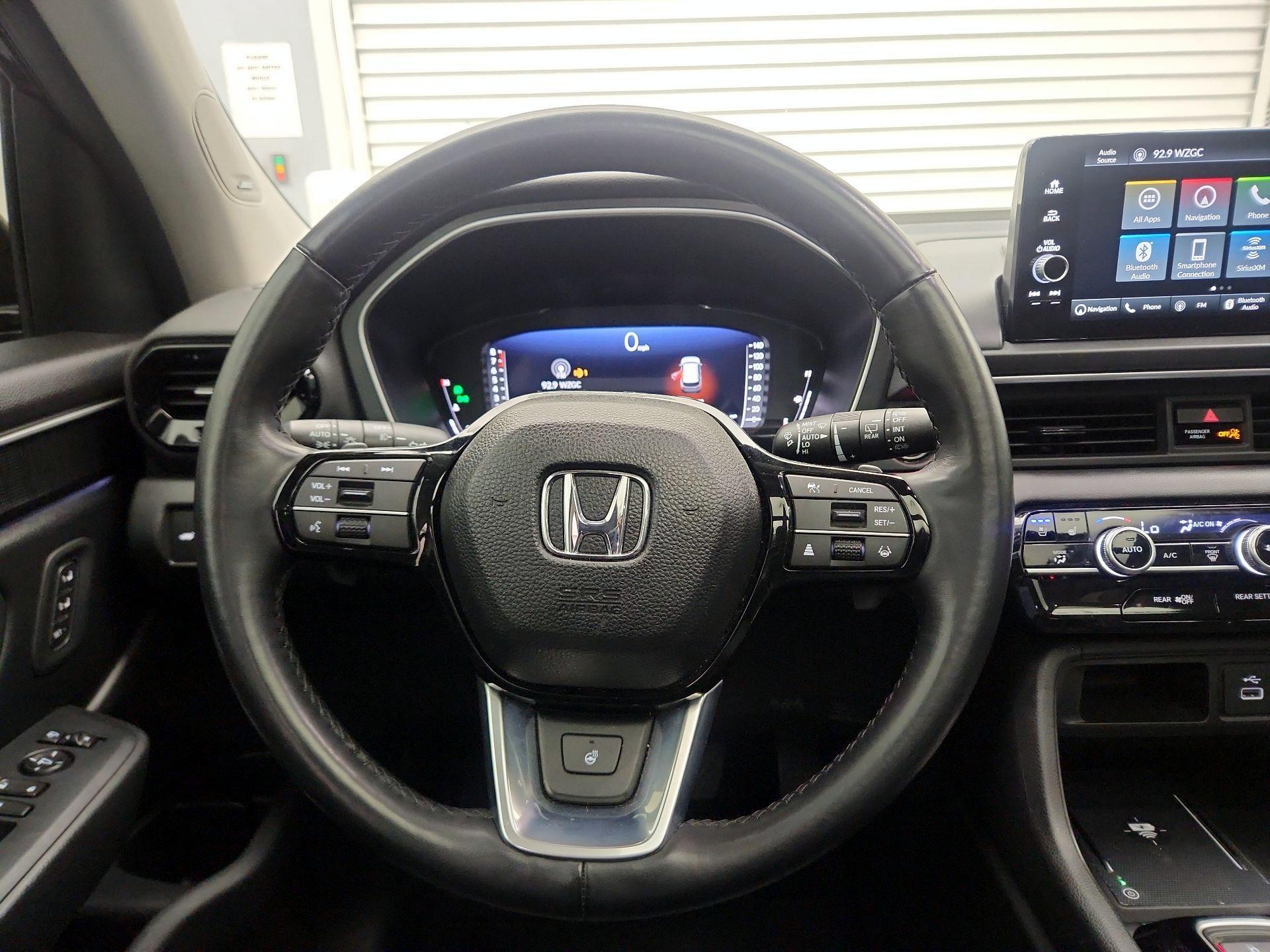 Thumbnail: 2023 Honda Pilot - 10