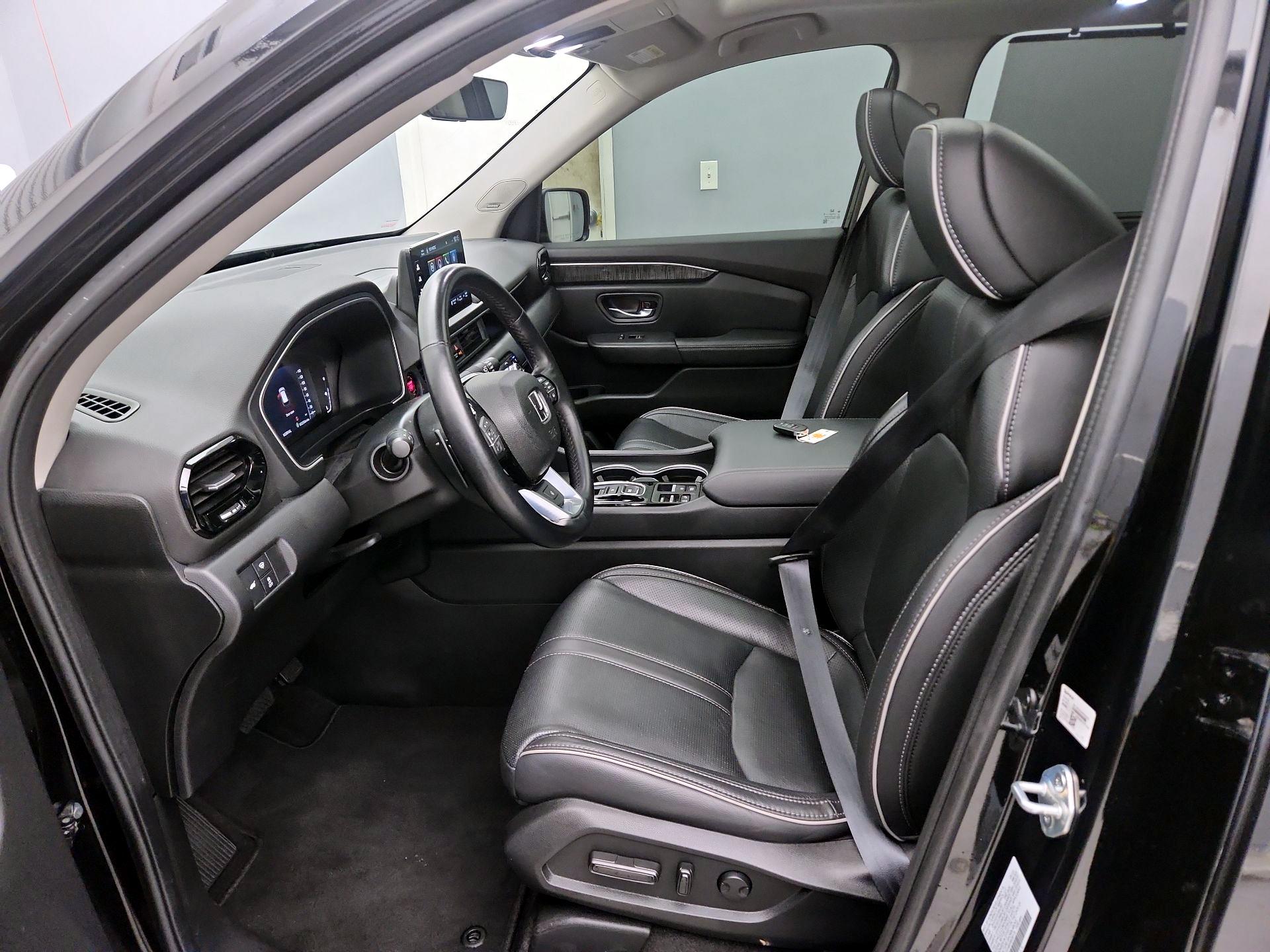 Thumbnail: 2023 Honda Pilot - 11