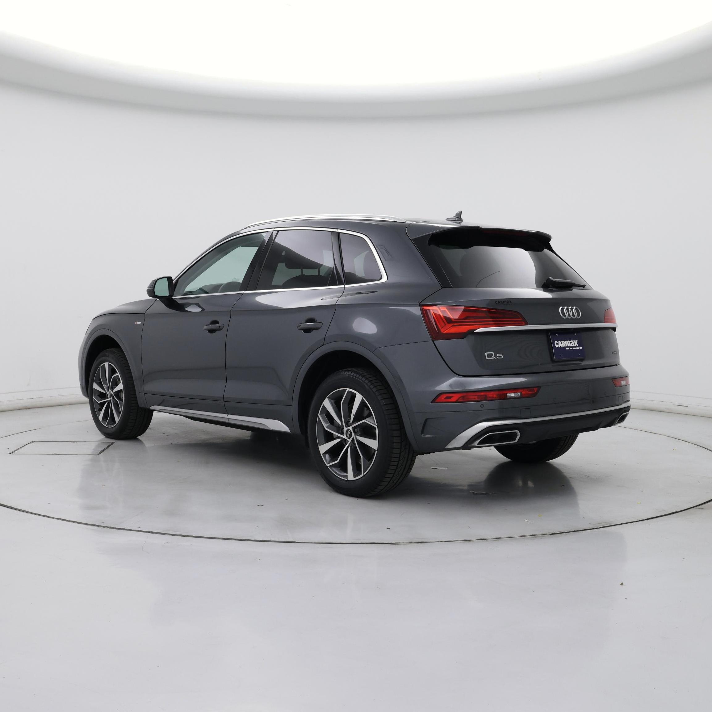 Thumbnail: 2023 Audi Q5 - 2