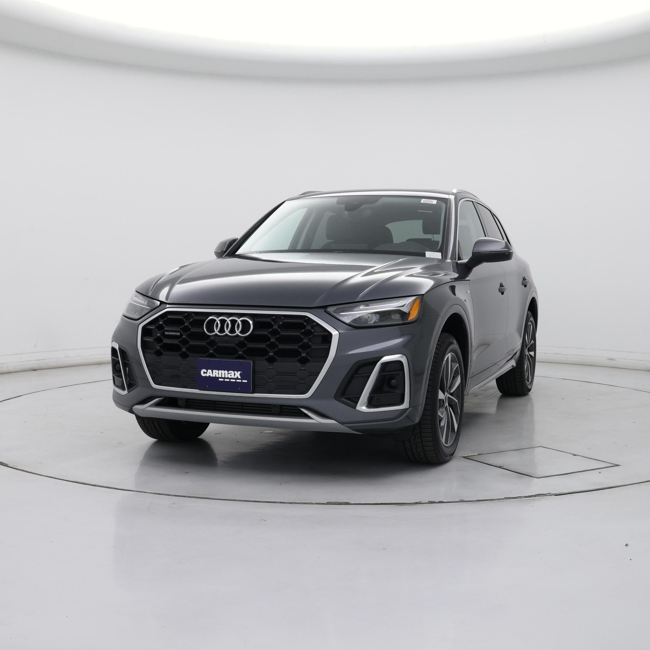 Thumbnail: 2023 Audi Q5 - 4