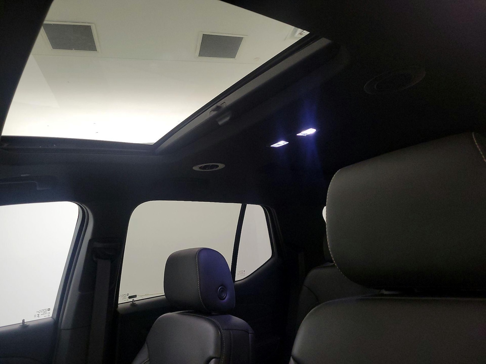 2023 Chevrolet Traverse 3LT - Photo 20