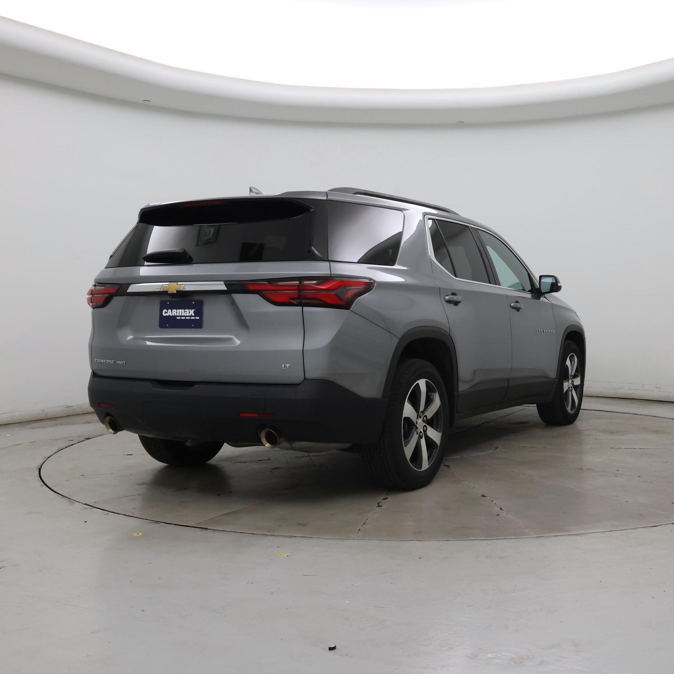 Thumbnail: 2023 Chevrolet Traverse - 8