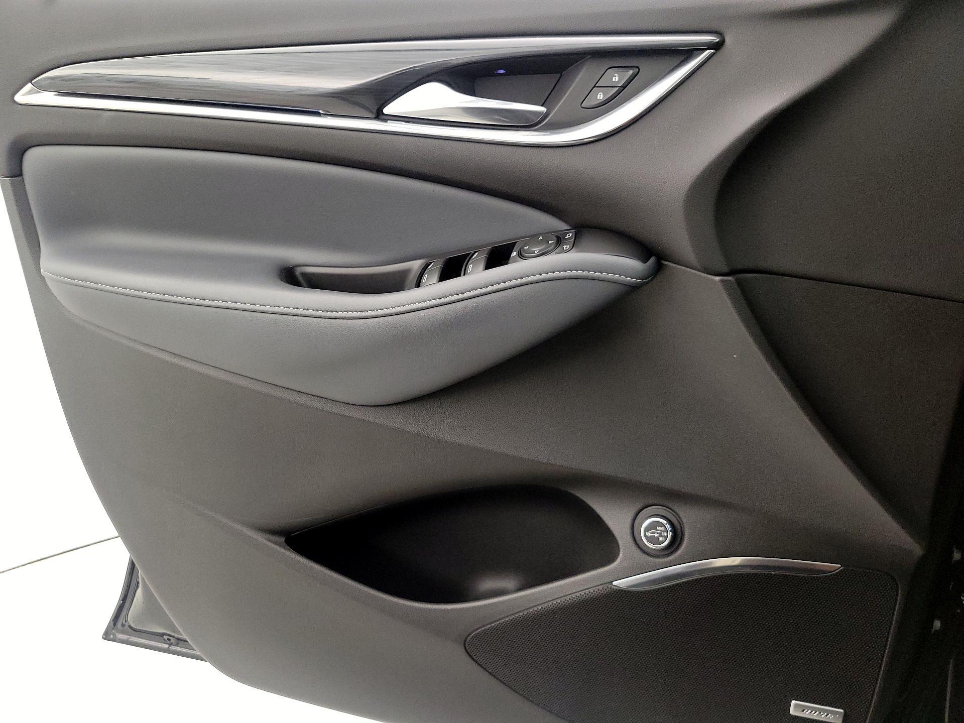 Thumbnail: 2021 Buick Enclave - 12