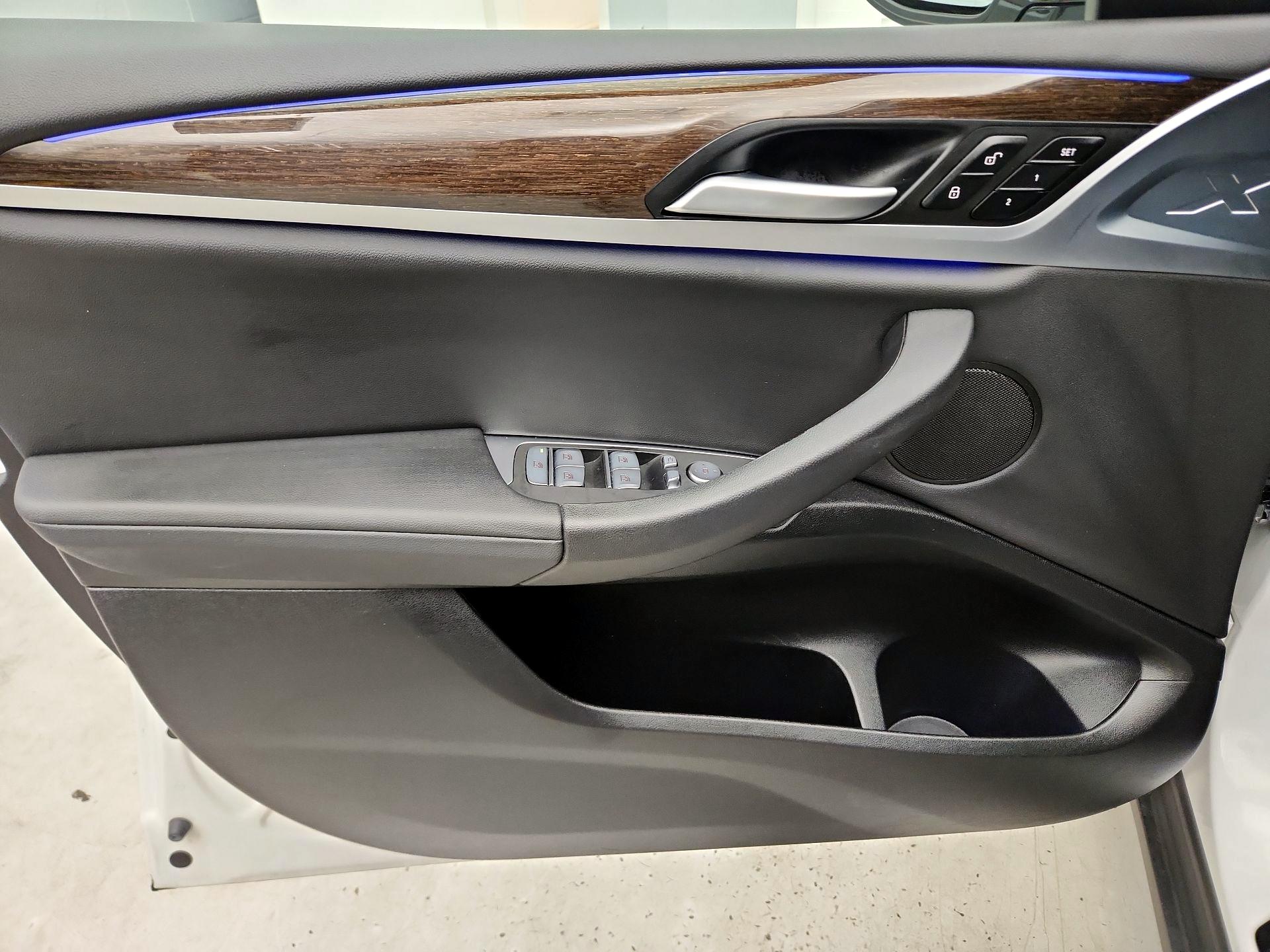 Thumbnail: 2021 BMW X3 - 12