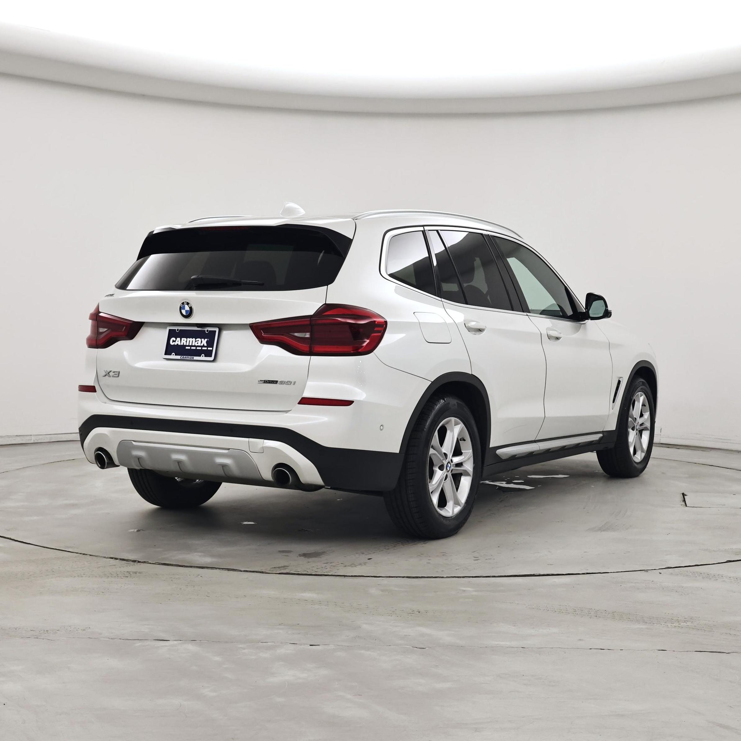 Thumbnail: 2021 BMW X3 - 8