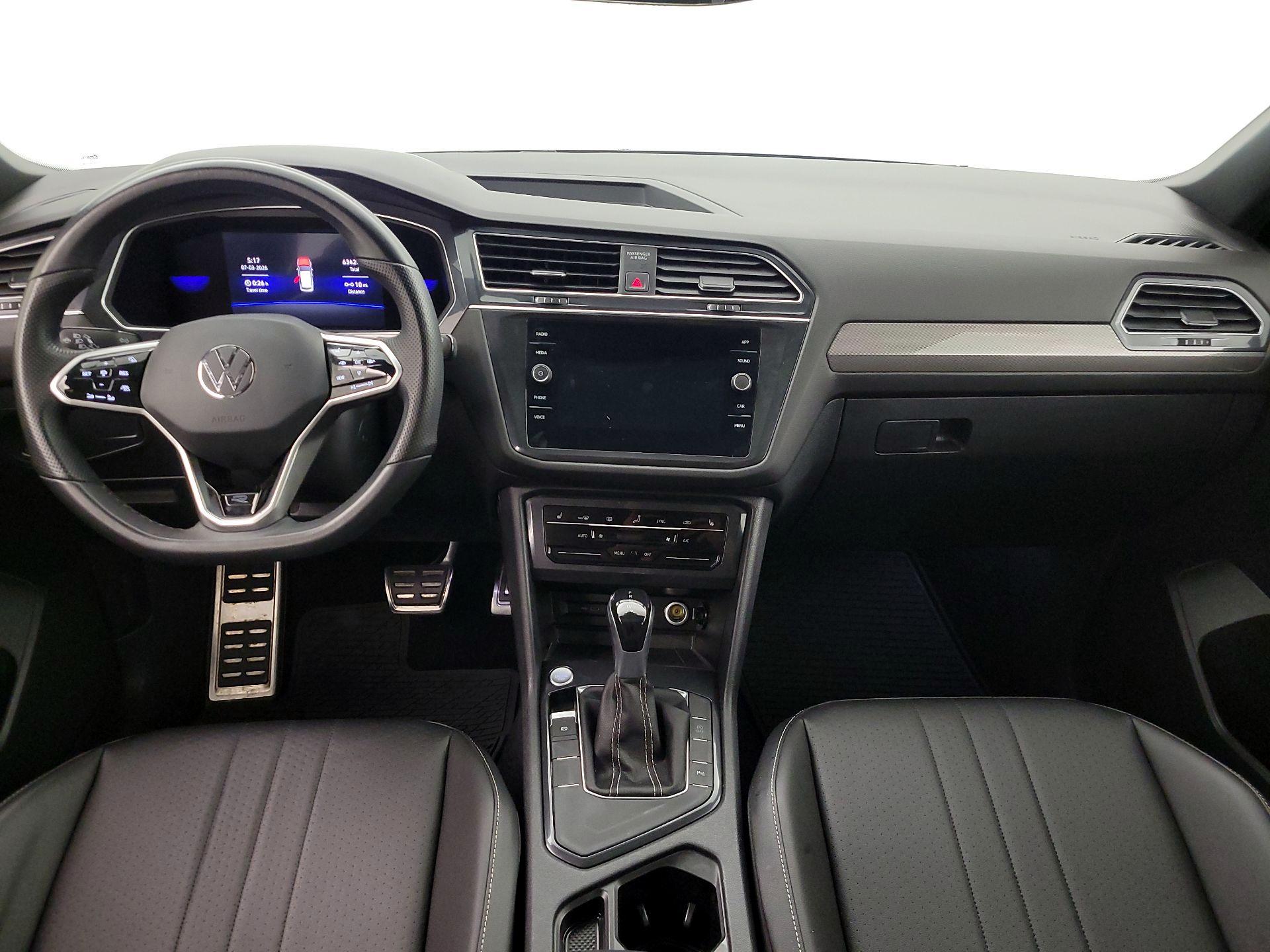Thumbnail: 2022 Volkswagen Tiguan - 9