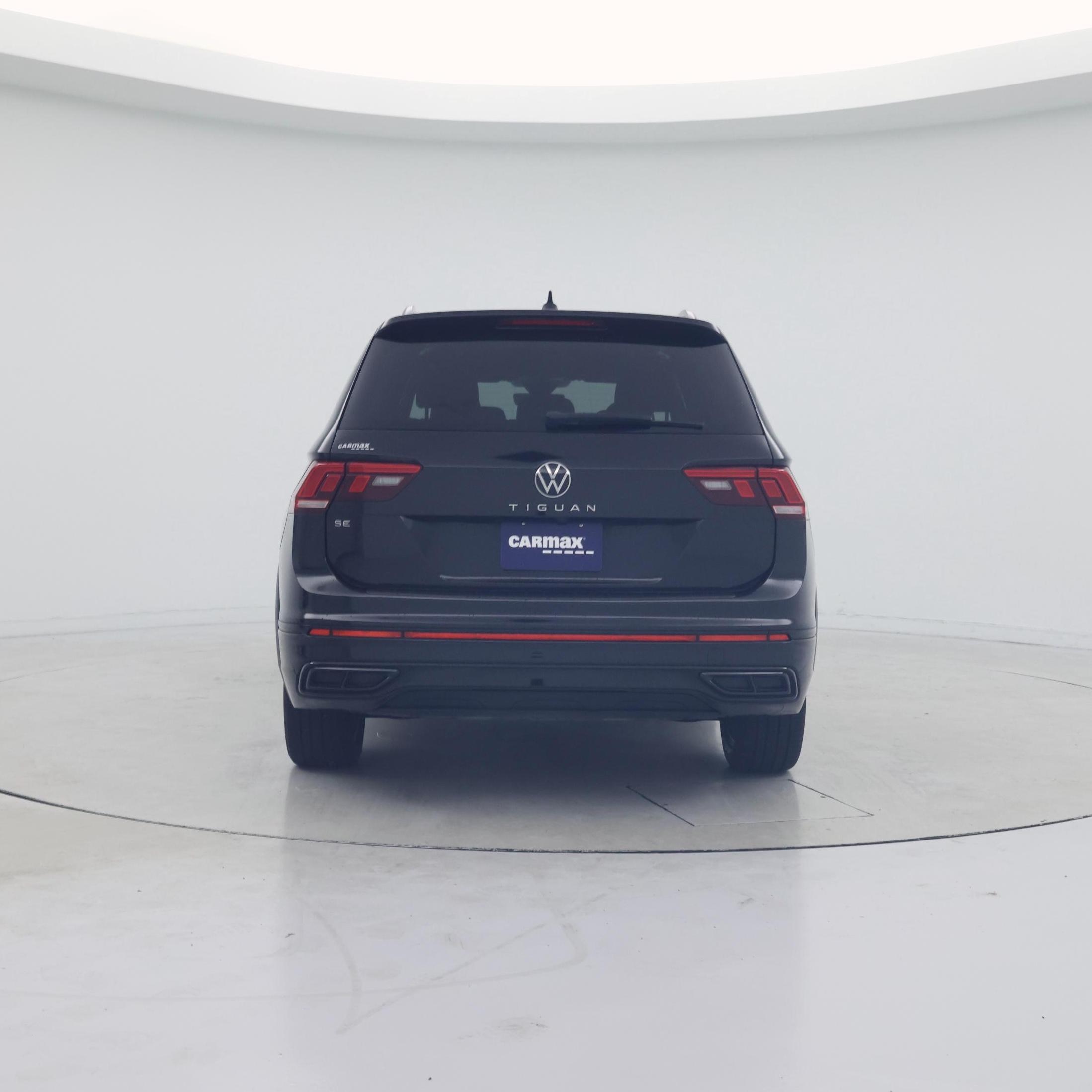 Thumbnail: 2022 Volkswagen Tiguan - 6
