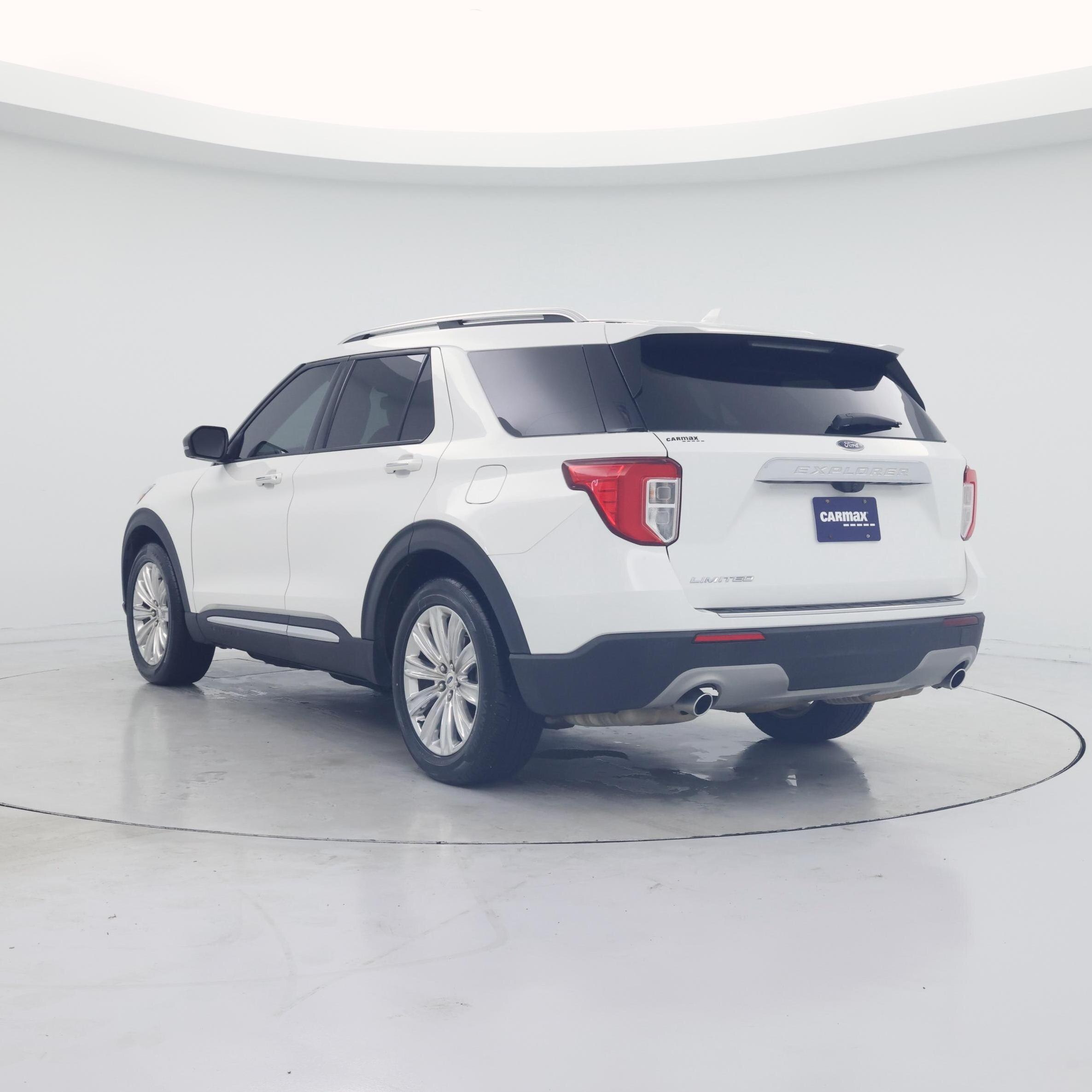 Thumbnail: 2022 Ford Explorer - 2