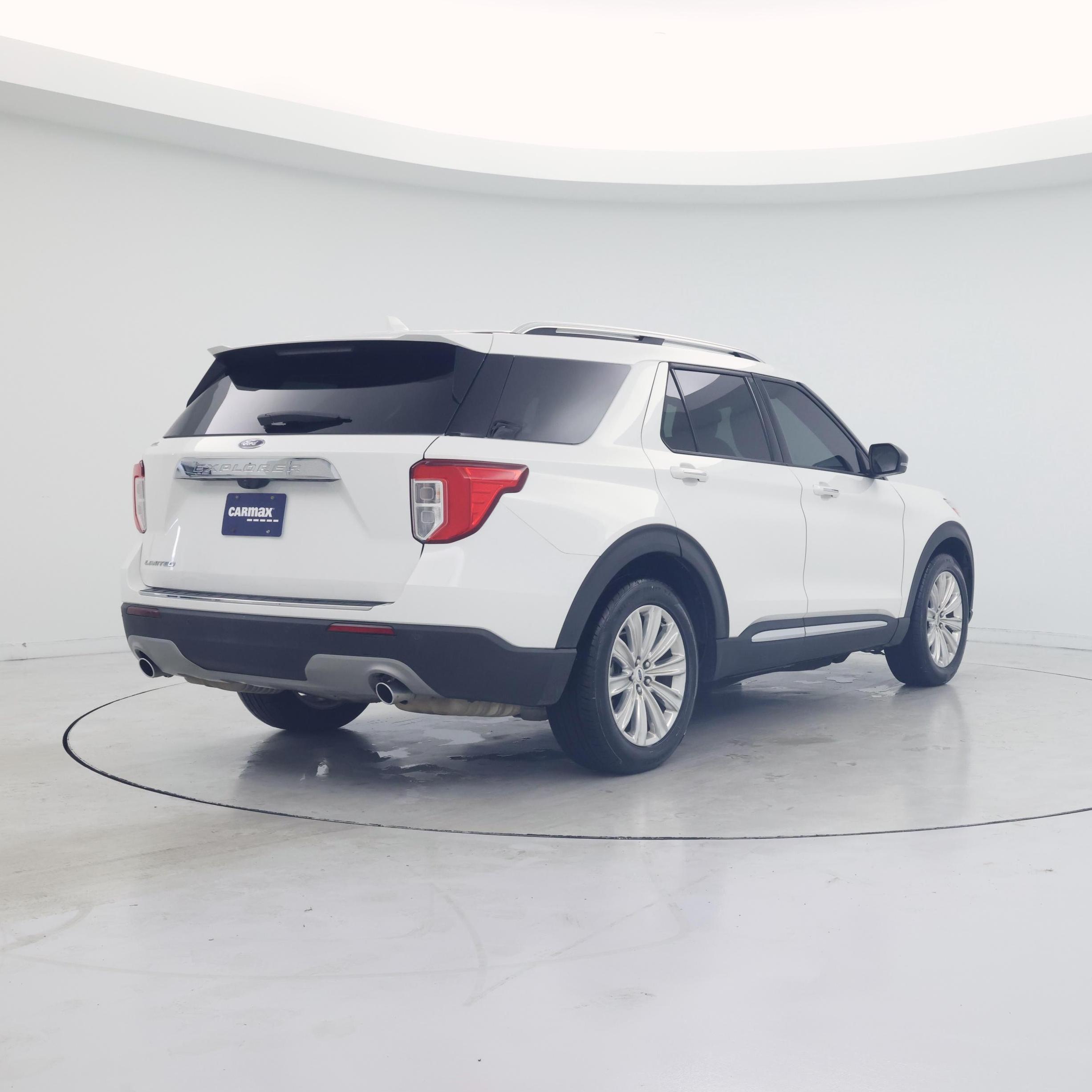 Thumbnail: 2022 Ford Explorer - 8