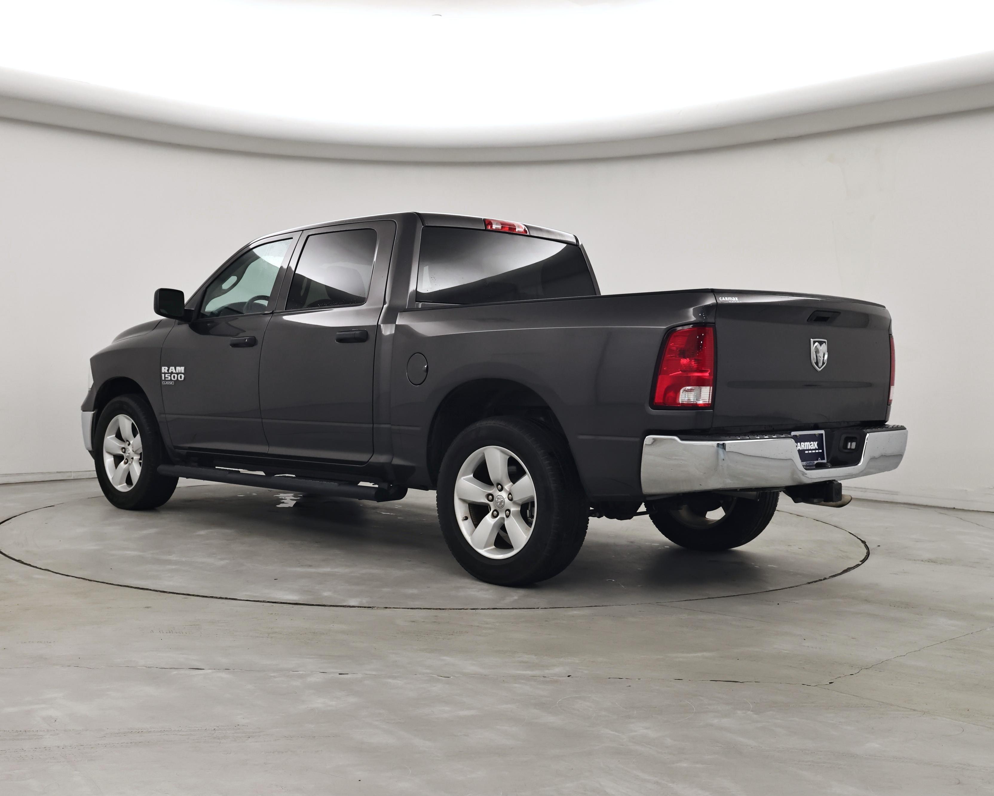 Thumbnail: 2021 RAM 1500 Classic - 2