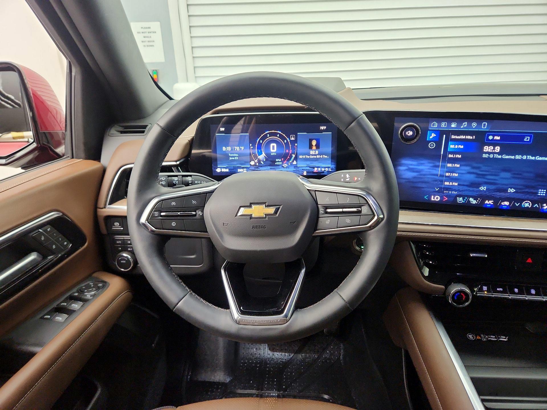 Thumbnail: 2025 Chevrolet Tahoe - 10