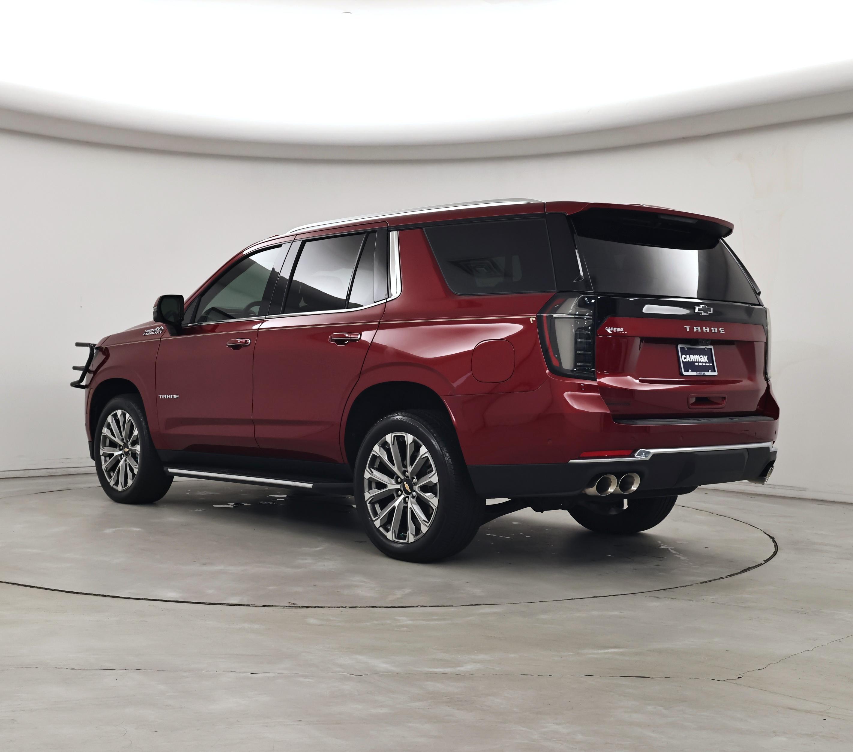 Thumbnail: 2025 Chevrolet Tahoe - 2