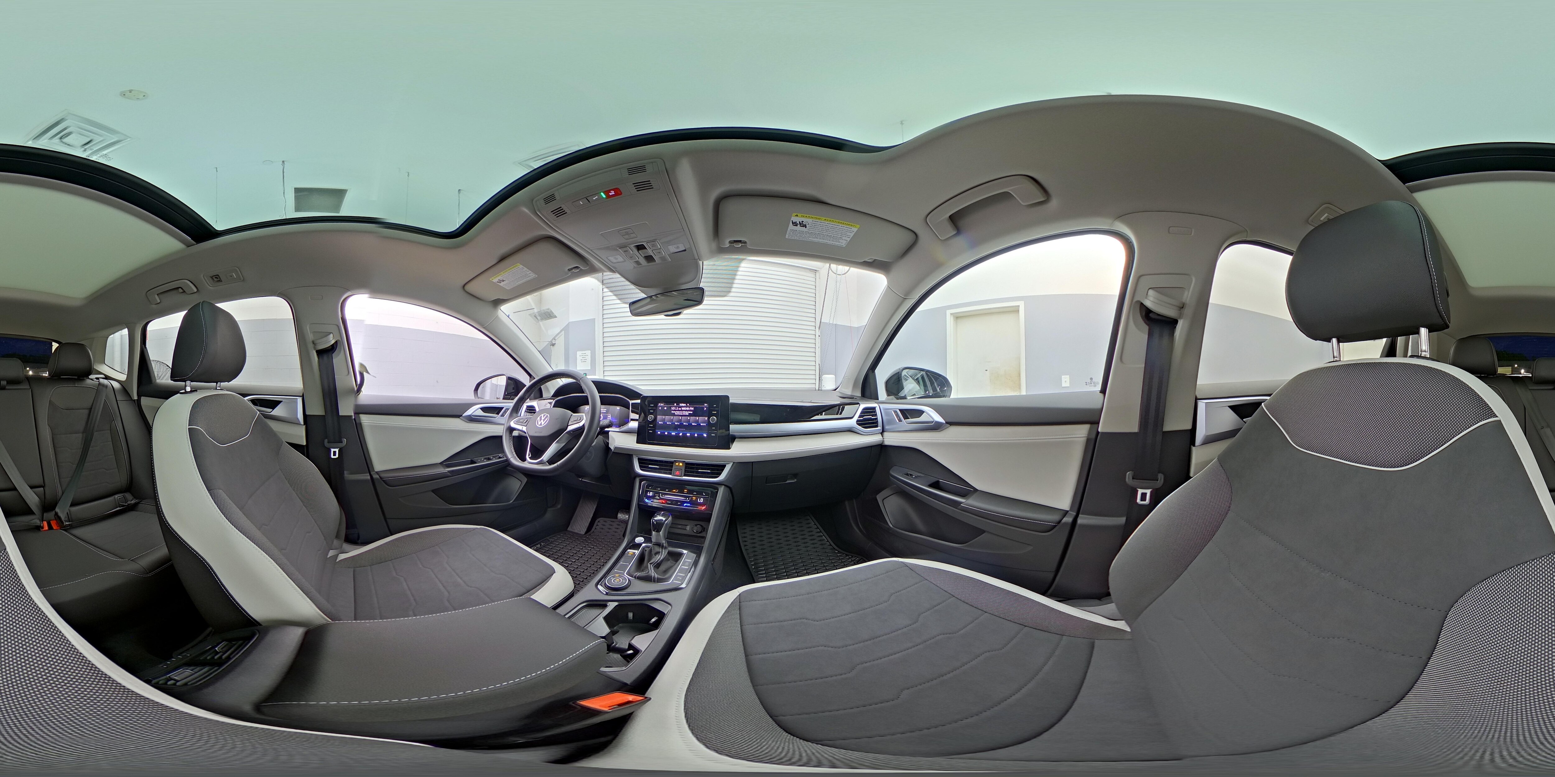 2025 Volkswagen Taos SE - Photo 25