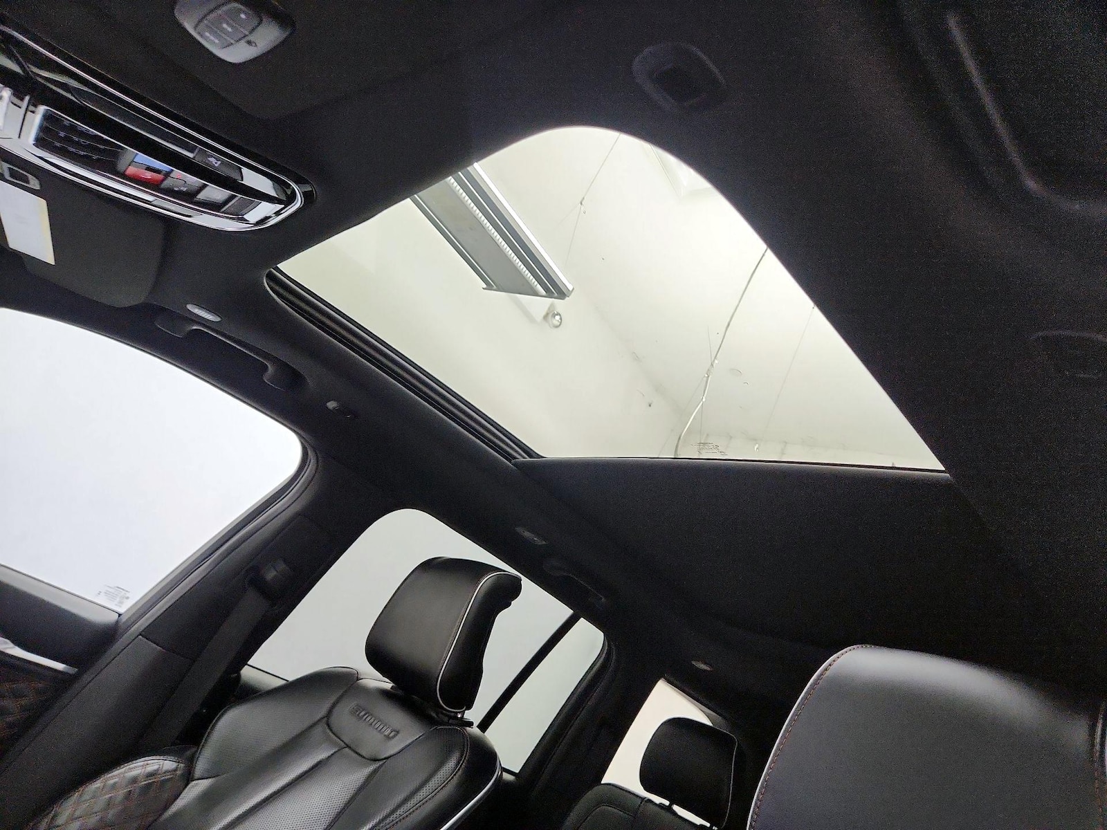 2025 Jeep Grand Cherokee Summit - Photo 21