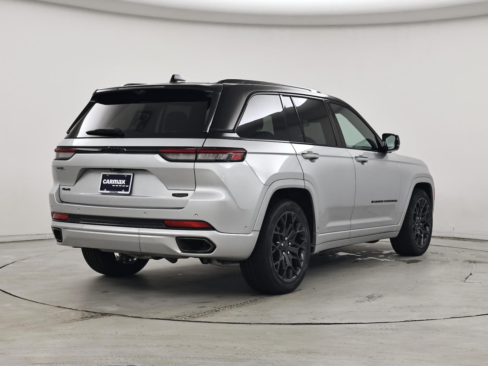 2025 Jeep Grand Cherokee Summit - Photo 9