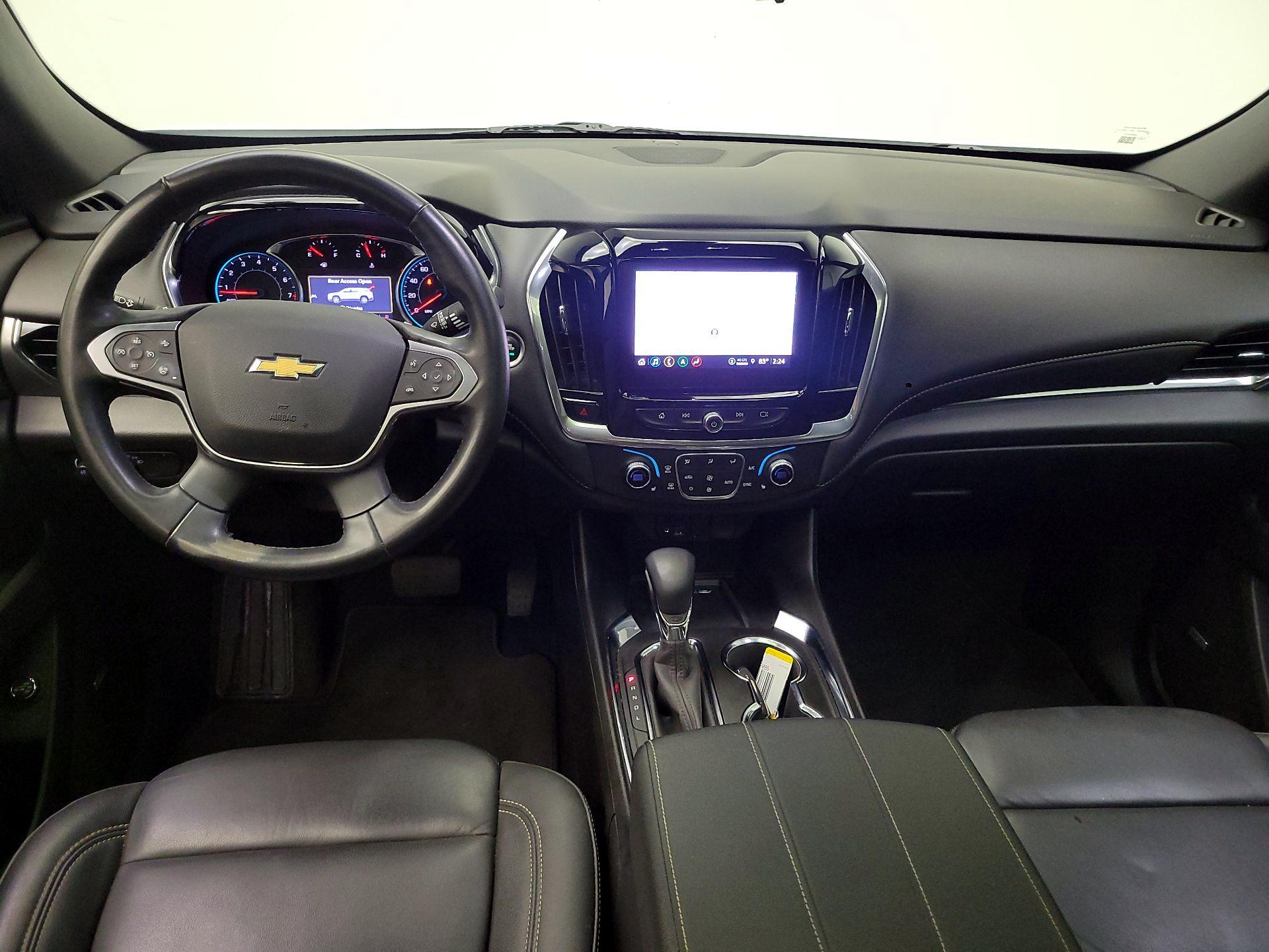 Thumbnail: 2023 Chevrolet Traverse - 9
