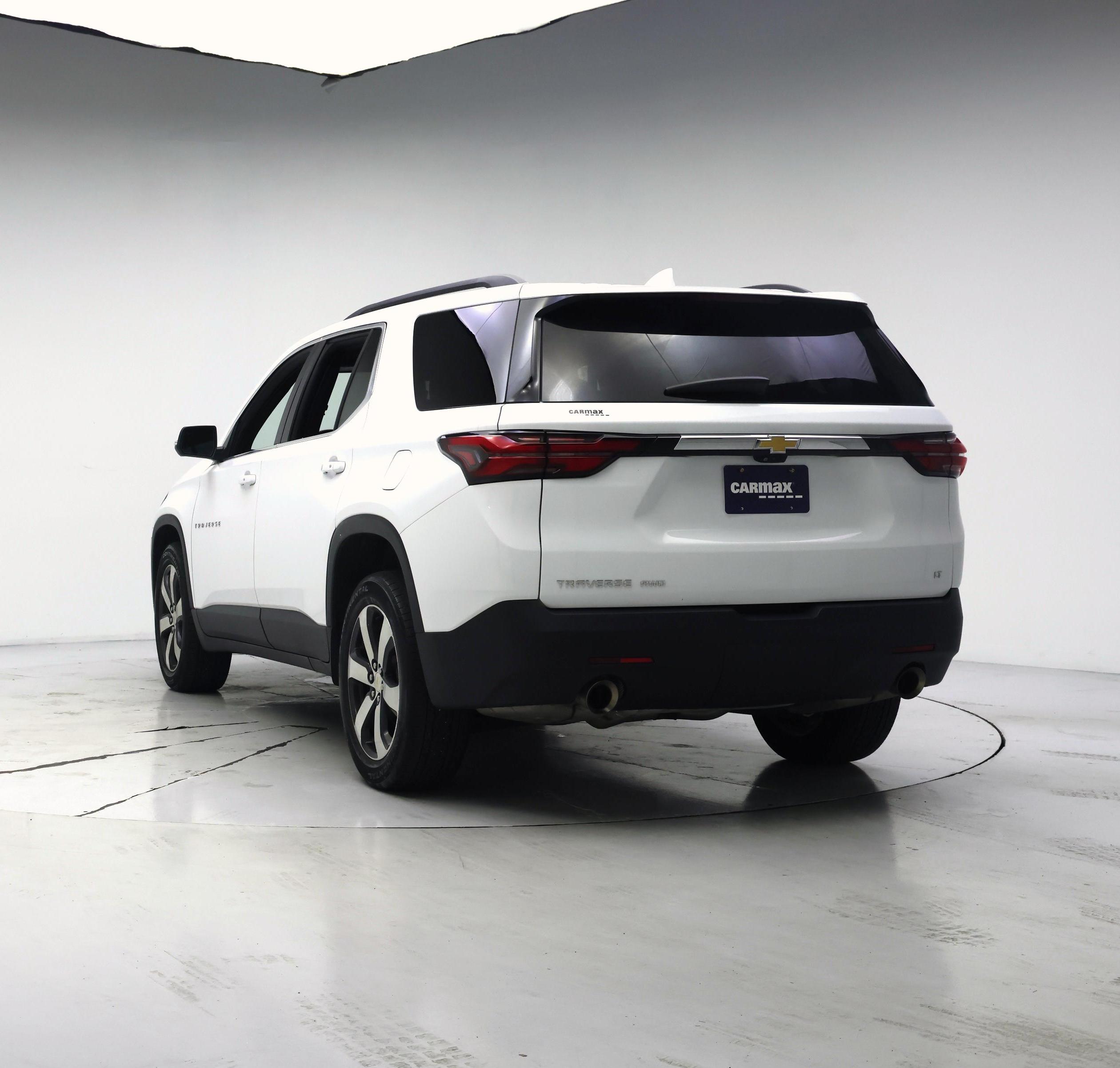Thumbnail: 2023 Chevrolet Traverse - 2