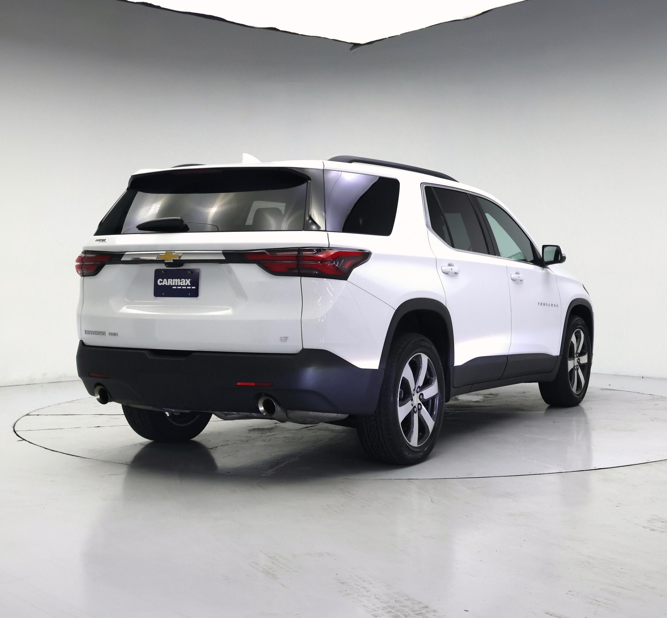 Thumbnail: 2023 Chevrolet Traverse - 8