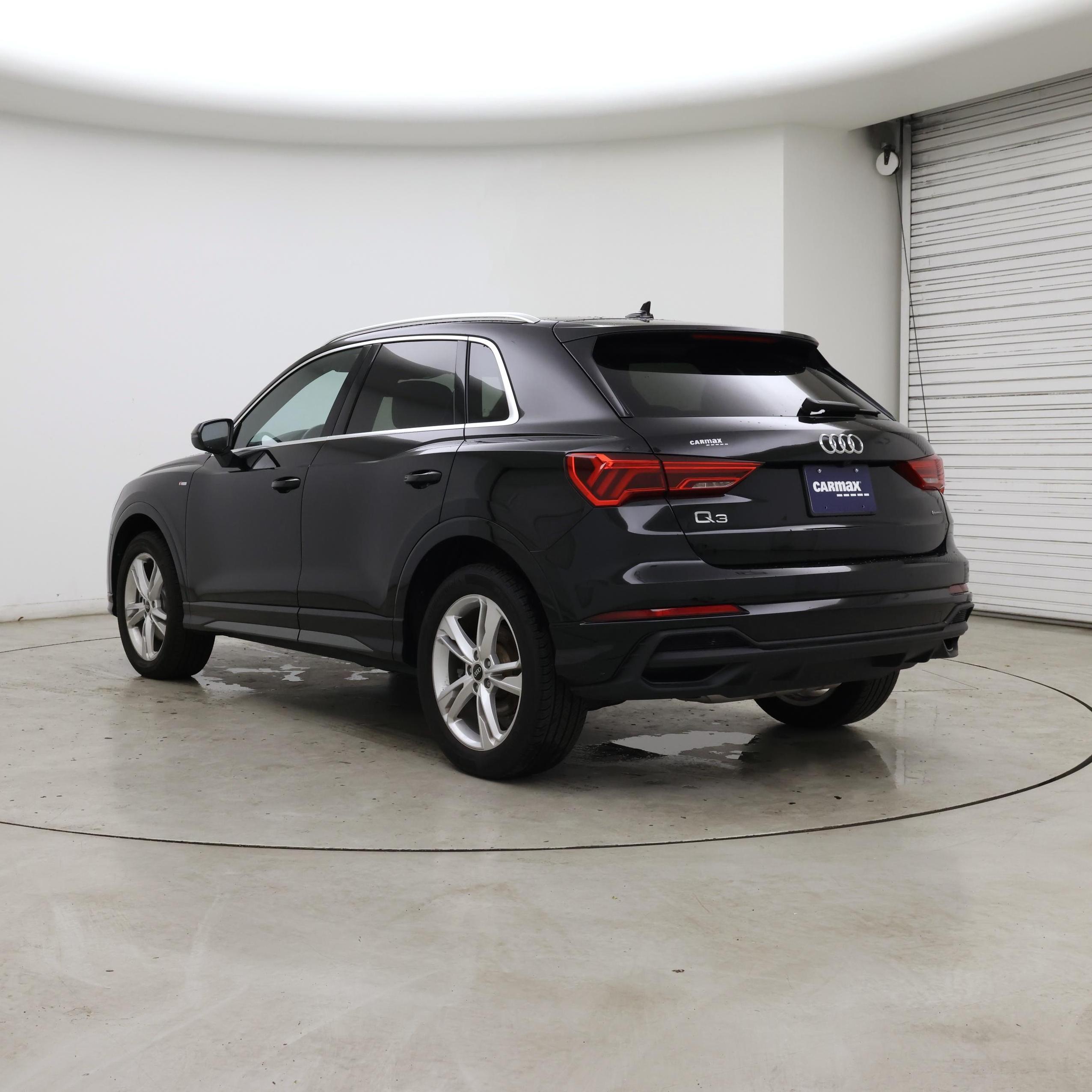 Thumbnail: 2024 Audi Q3 - 2