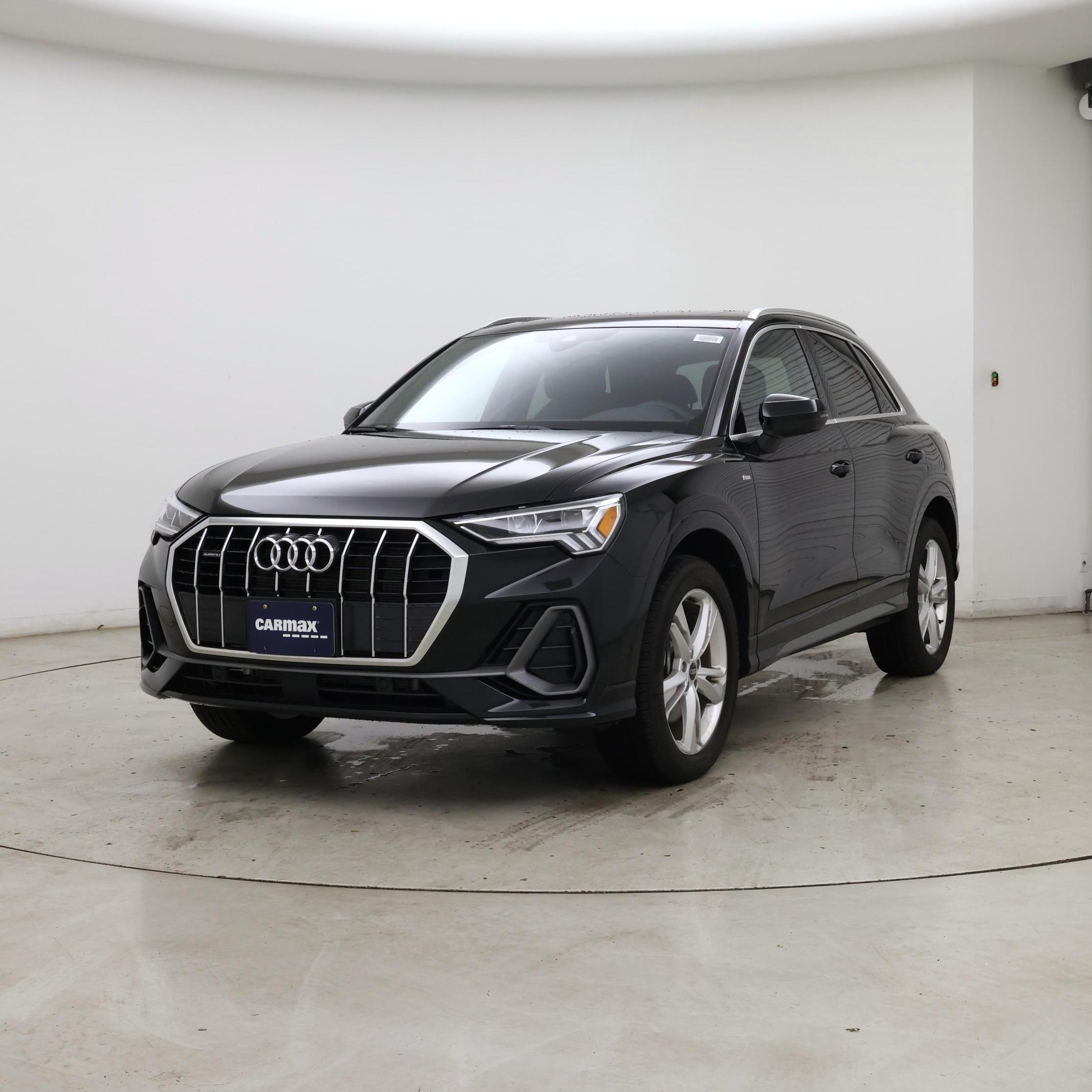 Thumbnail: 2024 Audi Q3 - 4