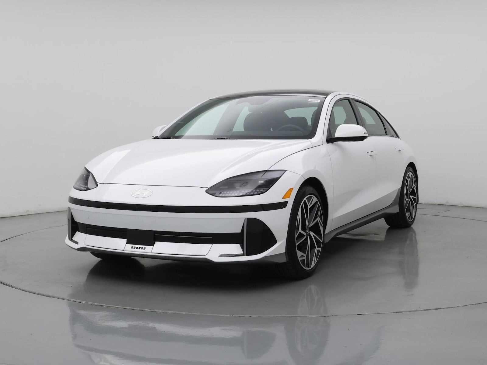 2023 Hyundai IONIQ 6 Limited - Photo 5